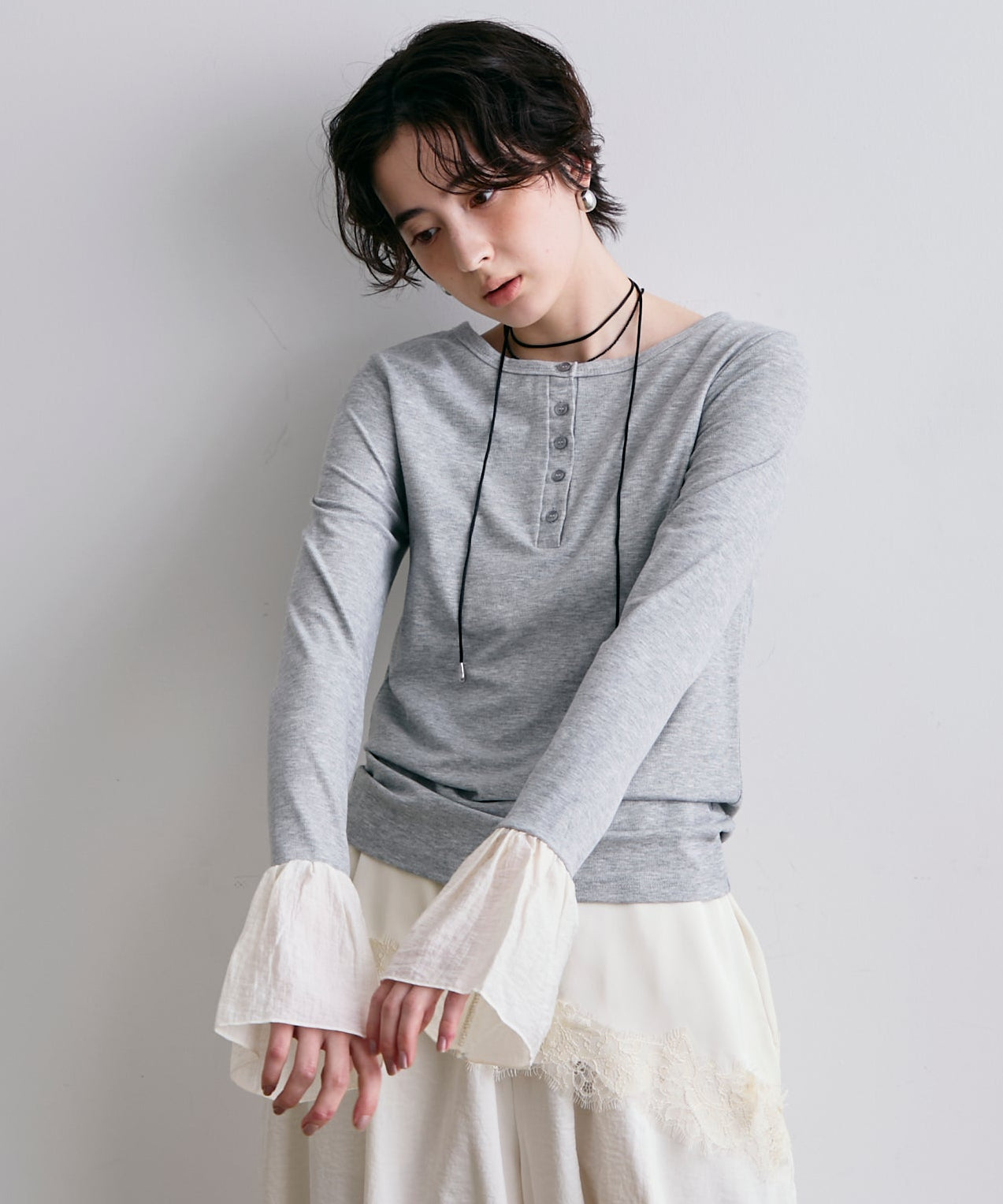 フライスリブ袖フリルヘンリーT