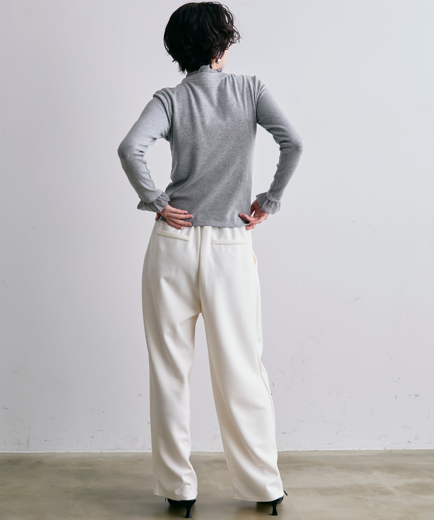 オーガンジーフリルレイヤード風カットソー