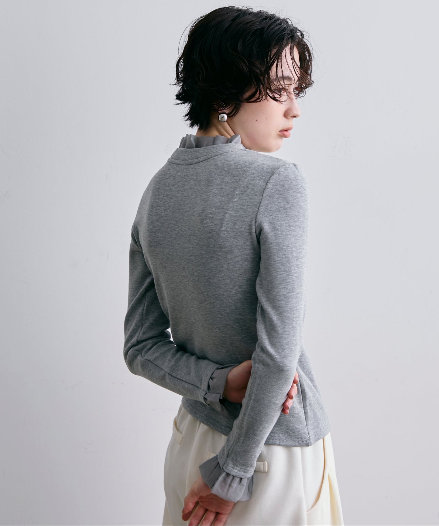 オーガンジーフリルレイヤード風カットソー