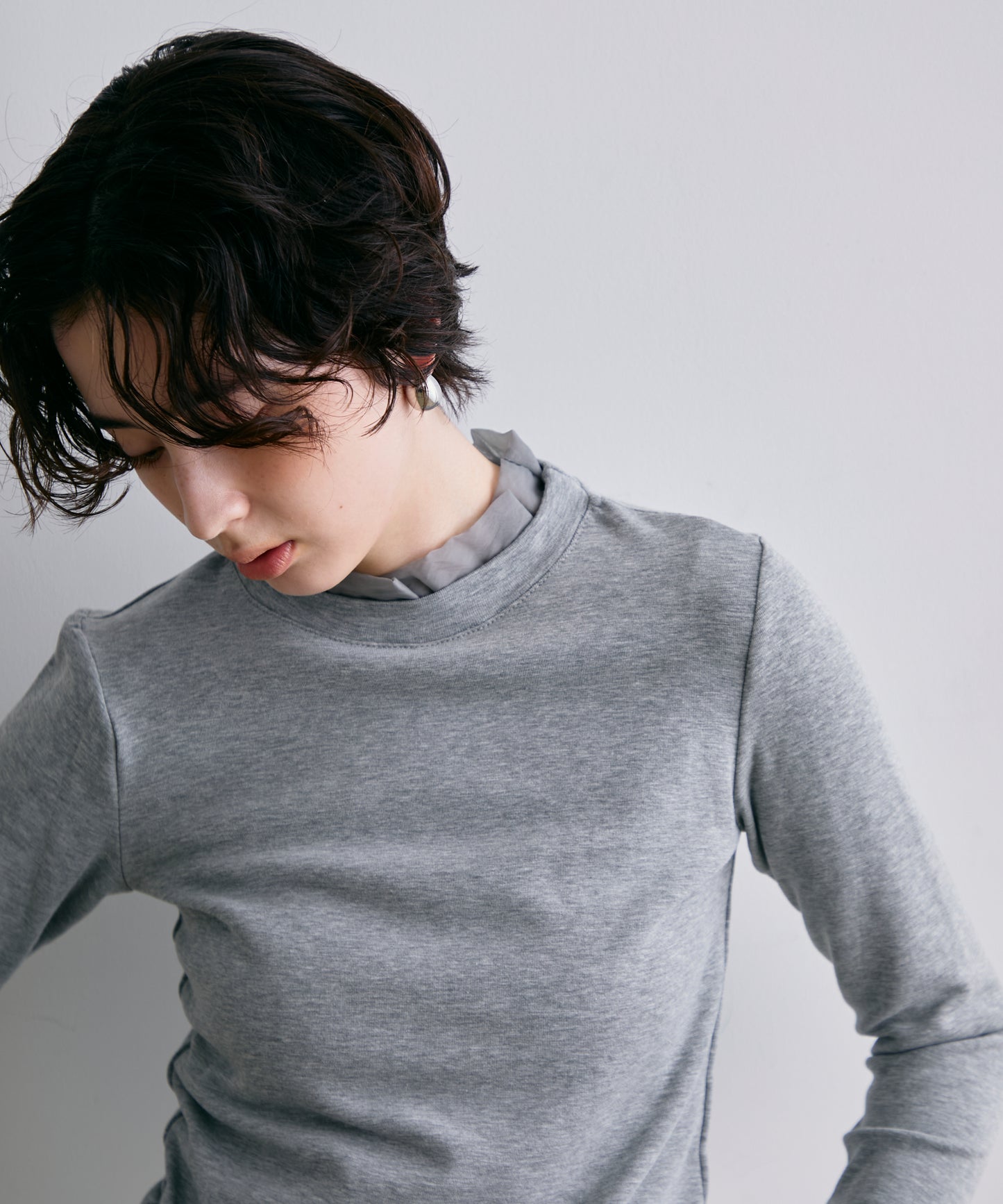 オーガンジーフリルレイヤード風カットソー