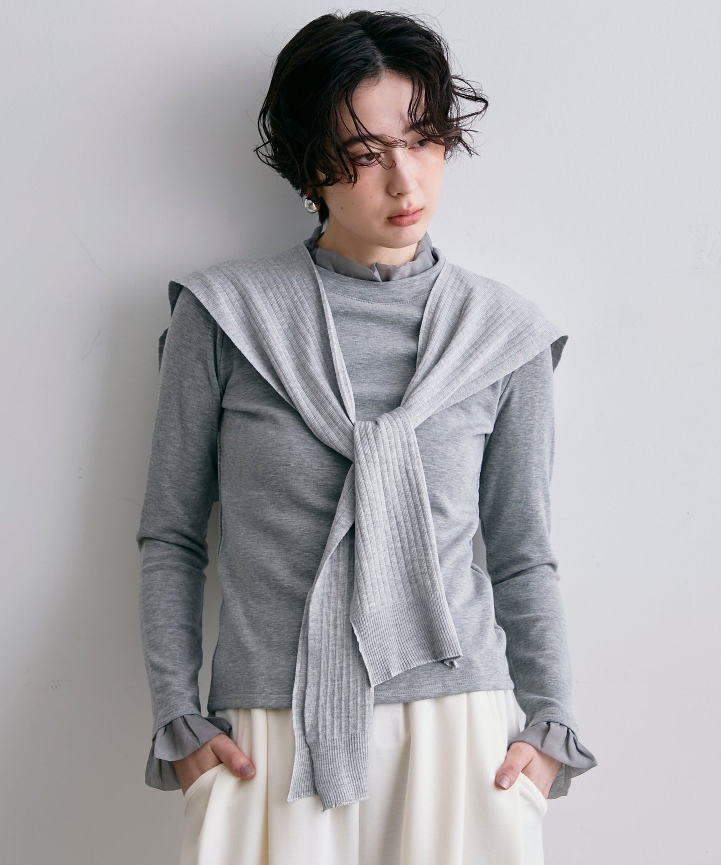 オーガンジーフリルレイヤード風カットソー