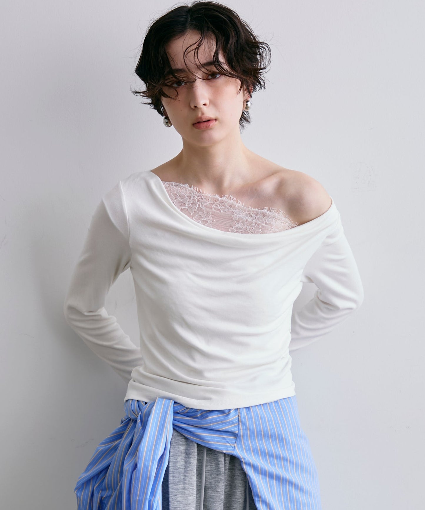 レースレイヤード風2wayドレープカットソー