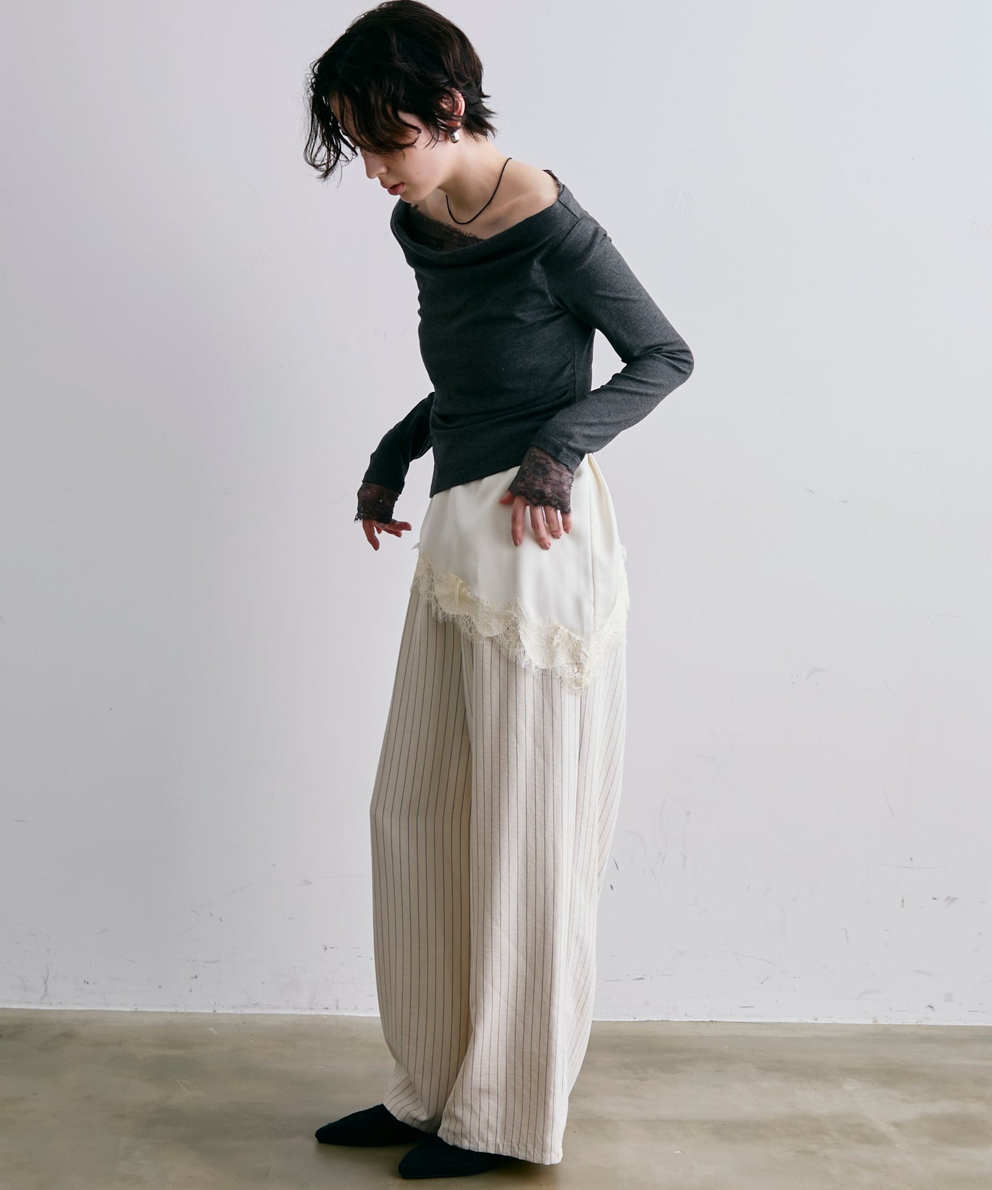 レースレイヤード風2wayドレープカットソー