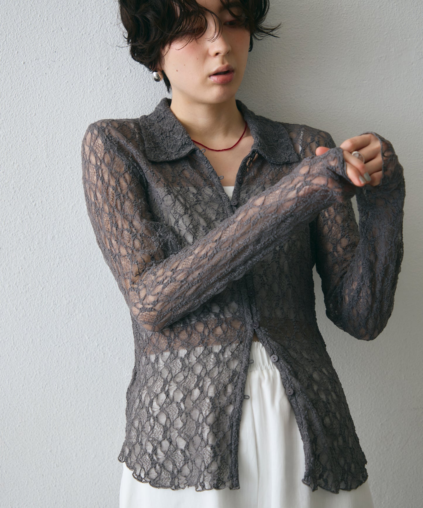 レースポロ襟シャツ