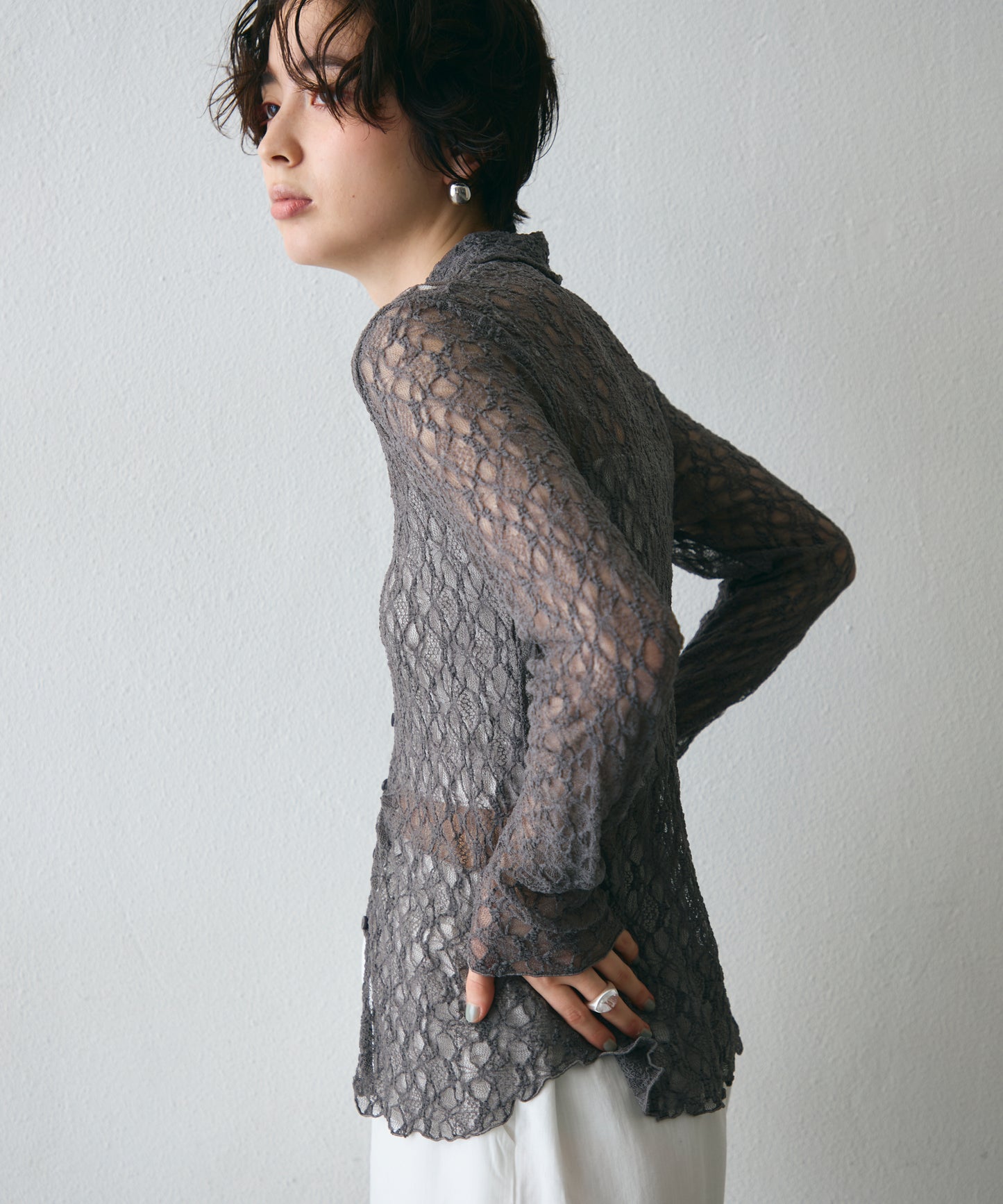 レースポロ襟シャツ