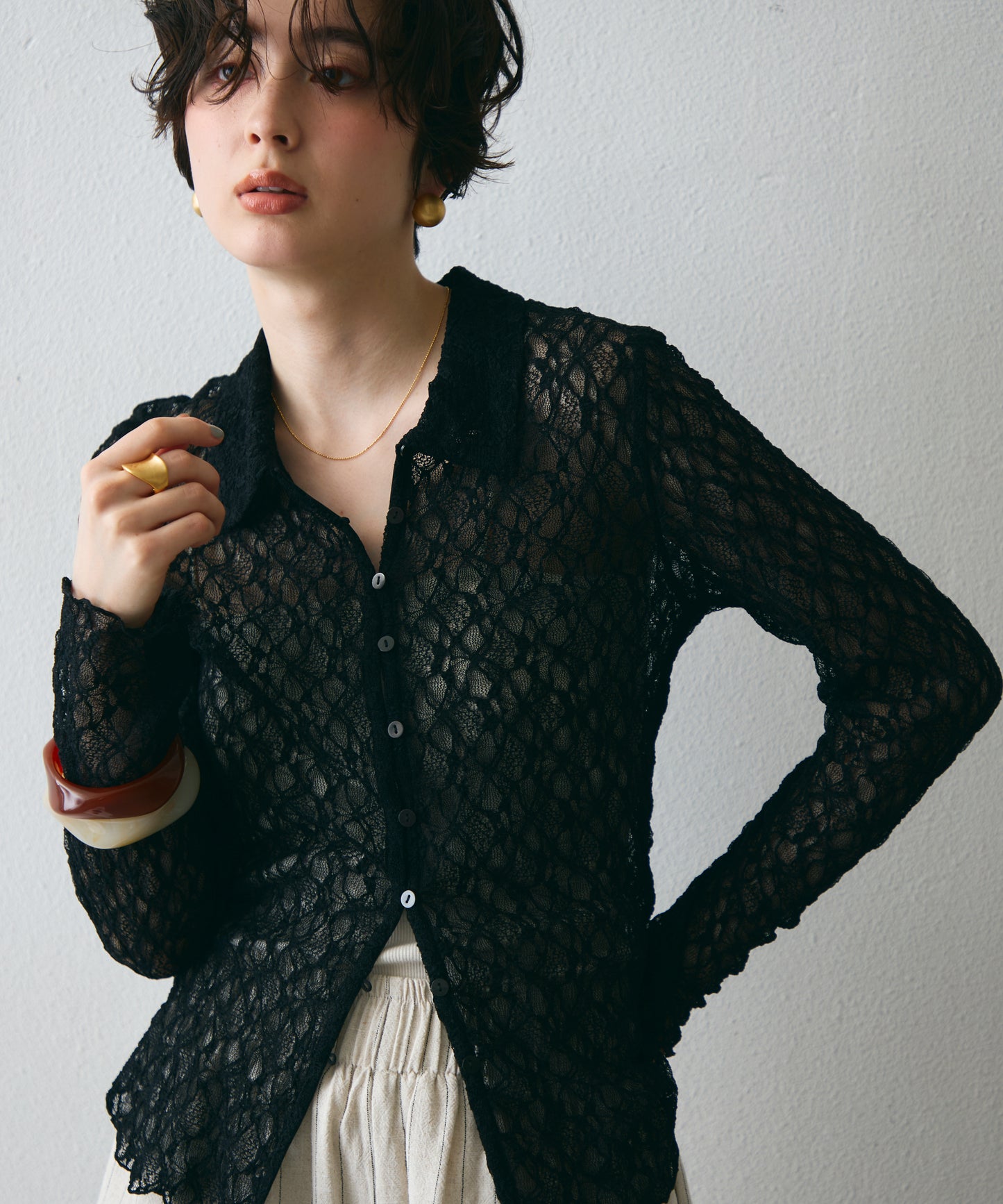 レースポロ襟シャツ