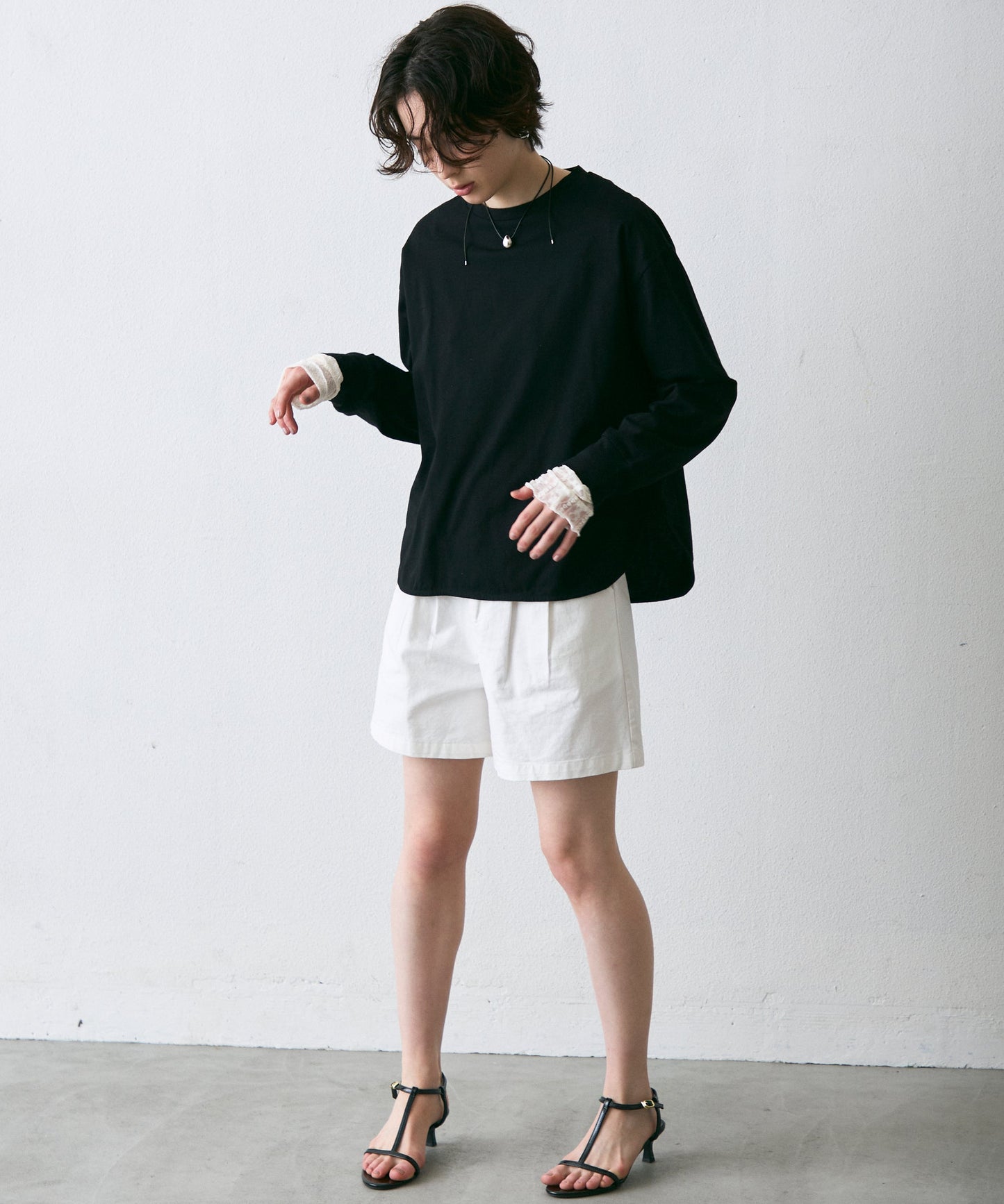 ラウンドヘムロンT