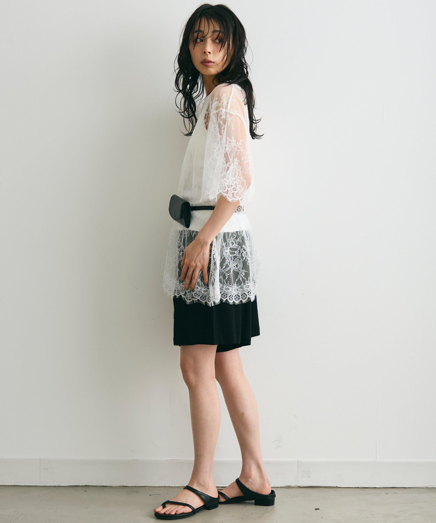 レースオーバーTシャツ