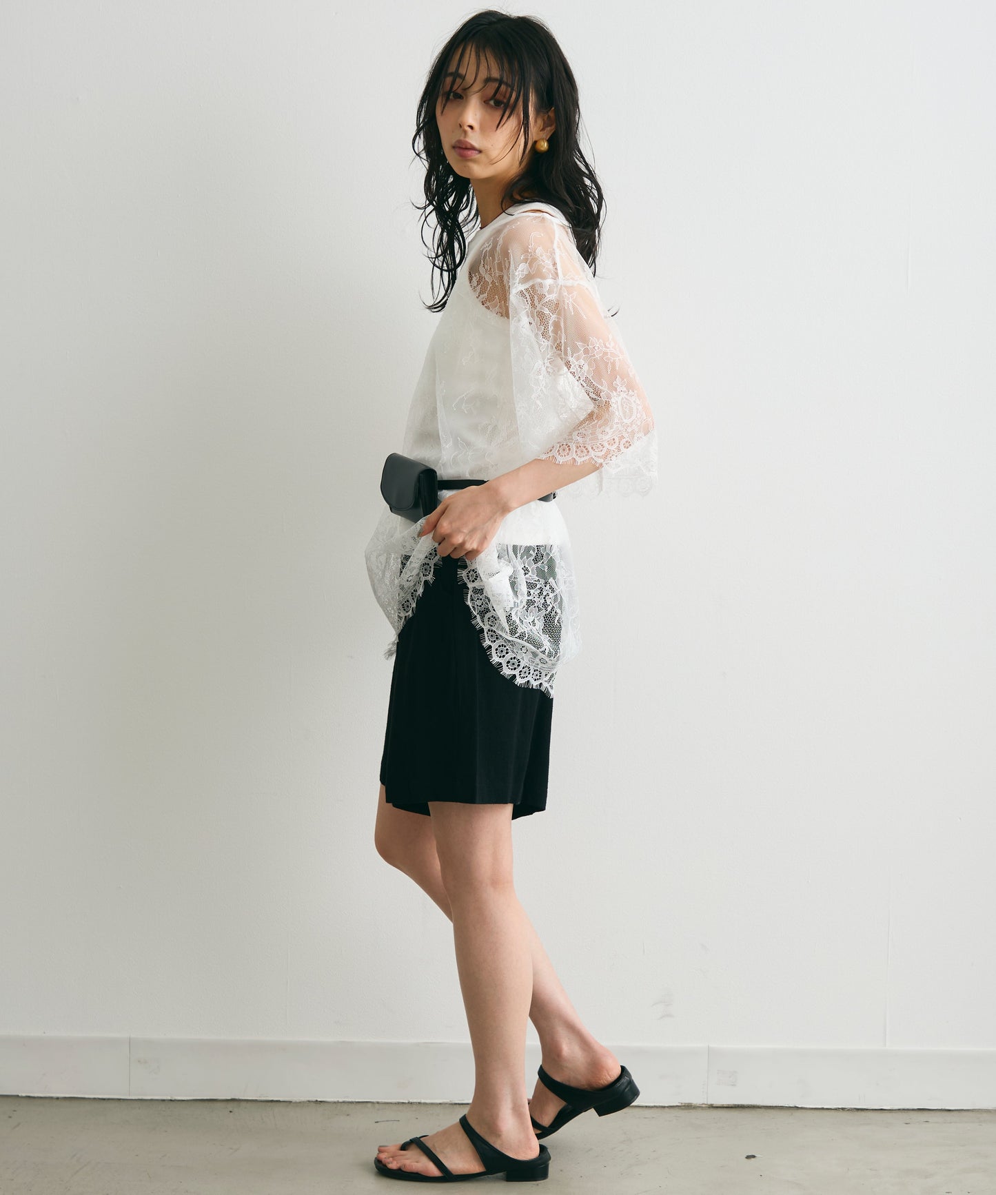 レースオーバーTシャツ