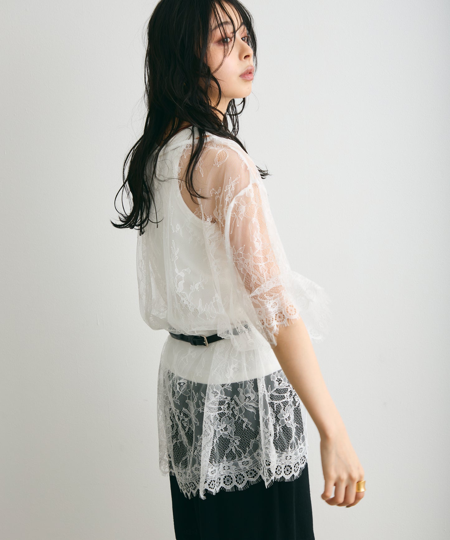 レースオーバーTシャツ