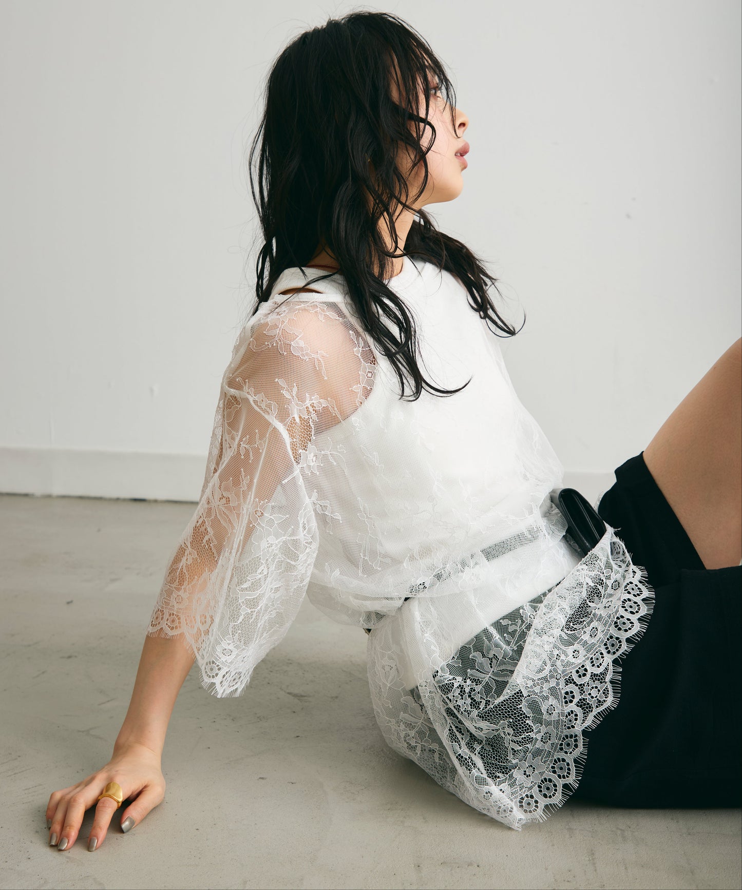 レースオーバーTシャツ