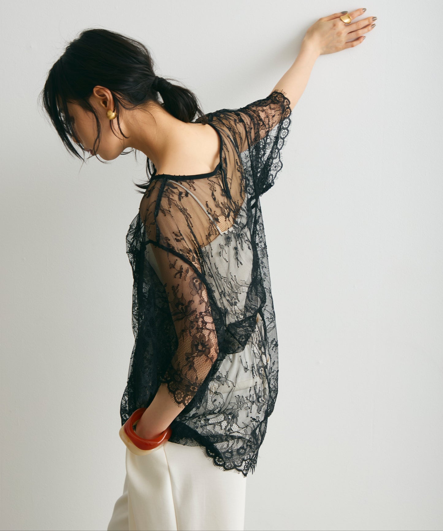 レースオーバーTシャツ