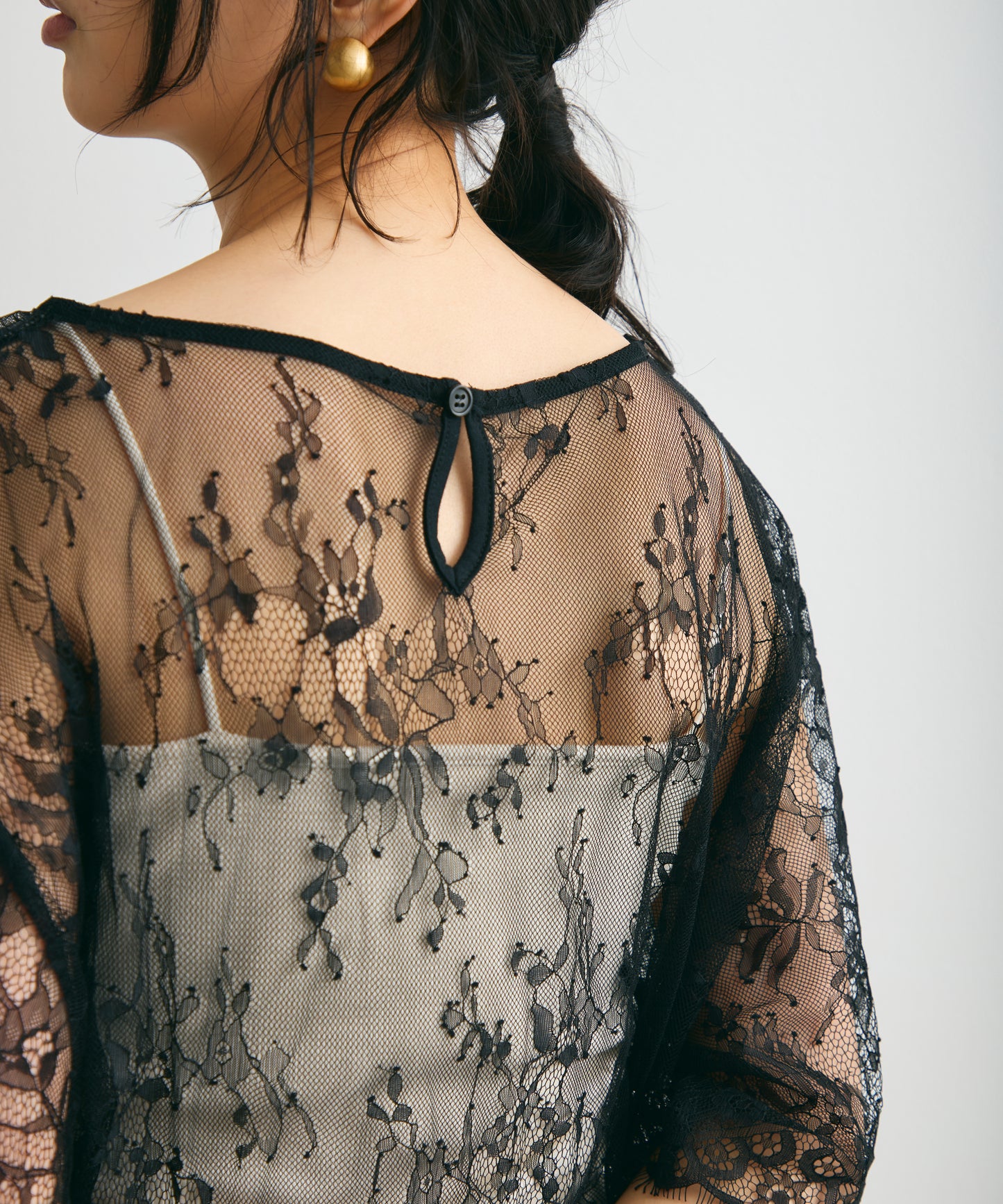 レースオーバーTシャツ