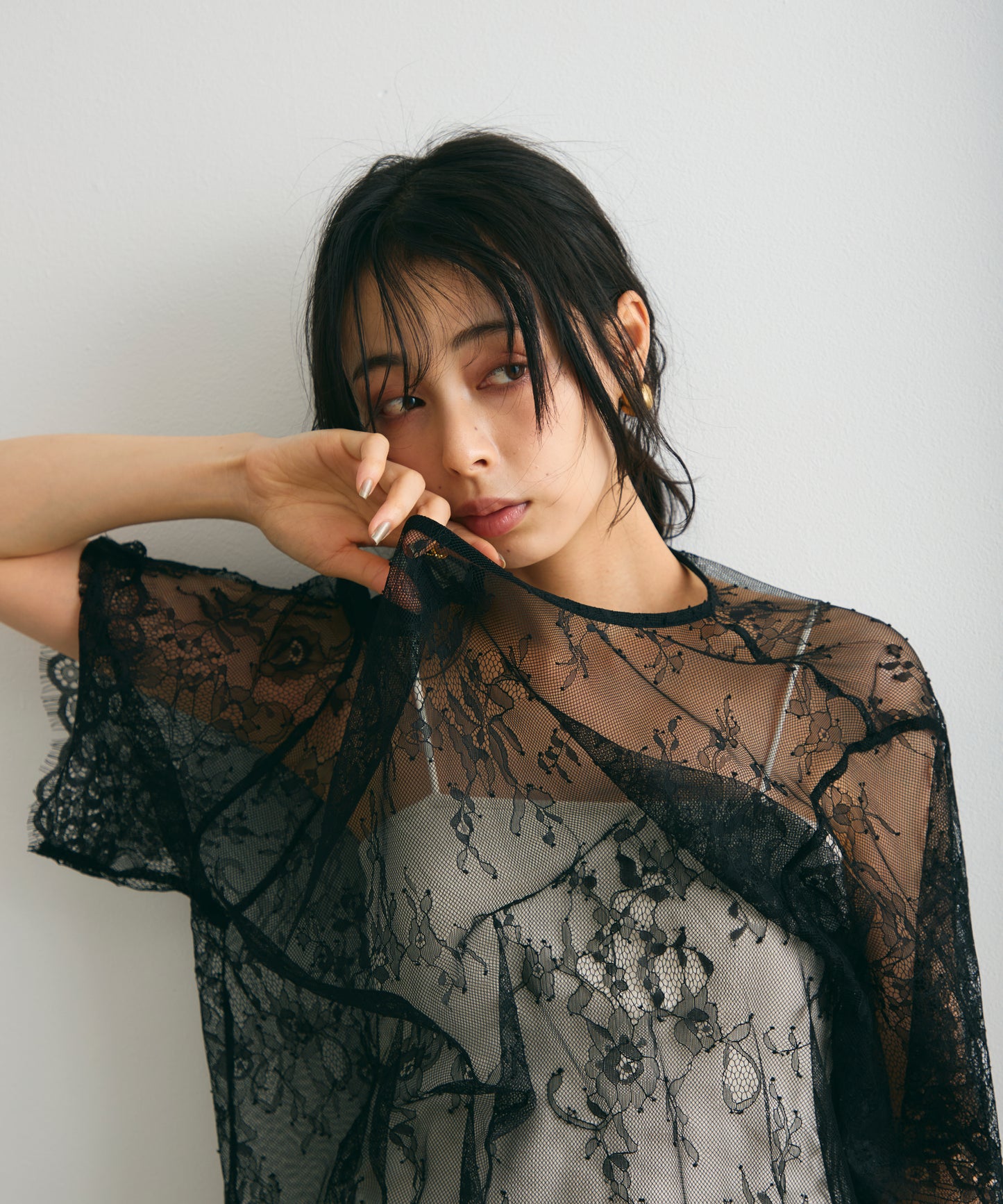 レースオーバーTシャツ