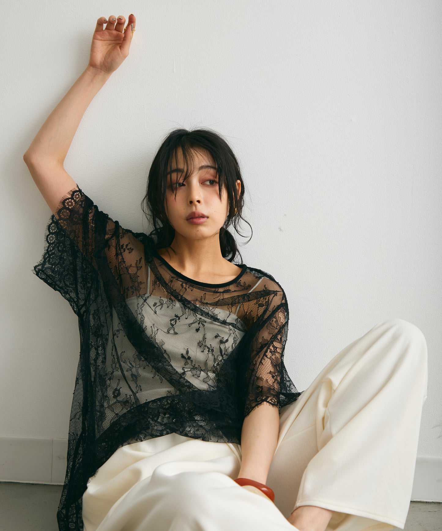 レースオーバーTシャツ