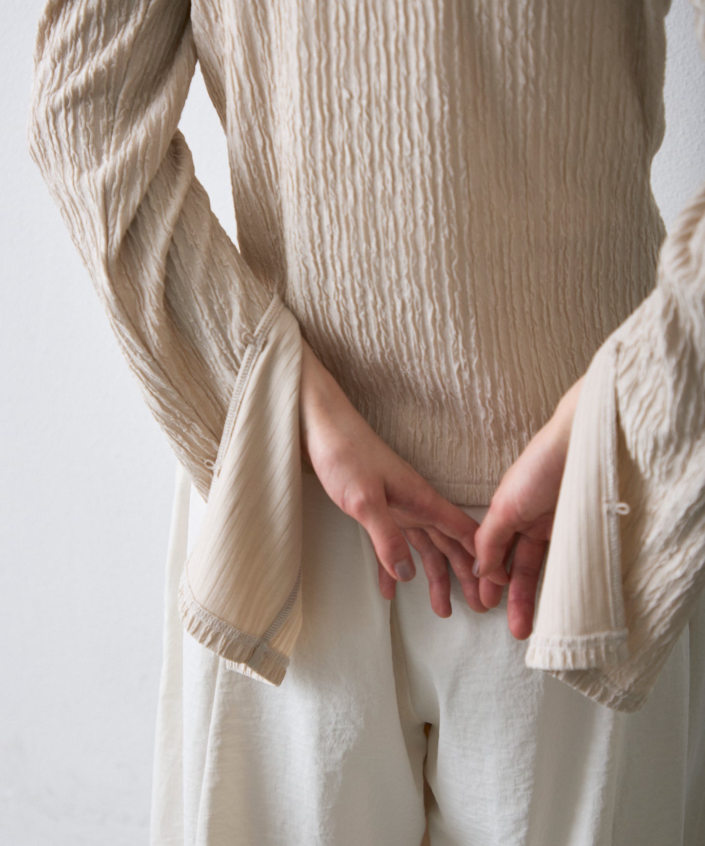 ワッシャーレース衿ロンT