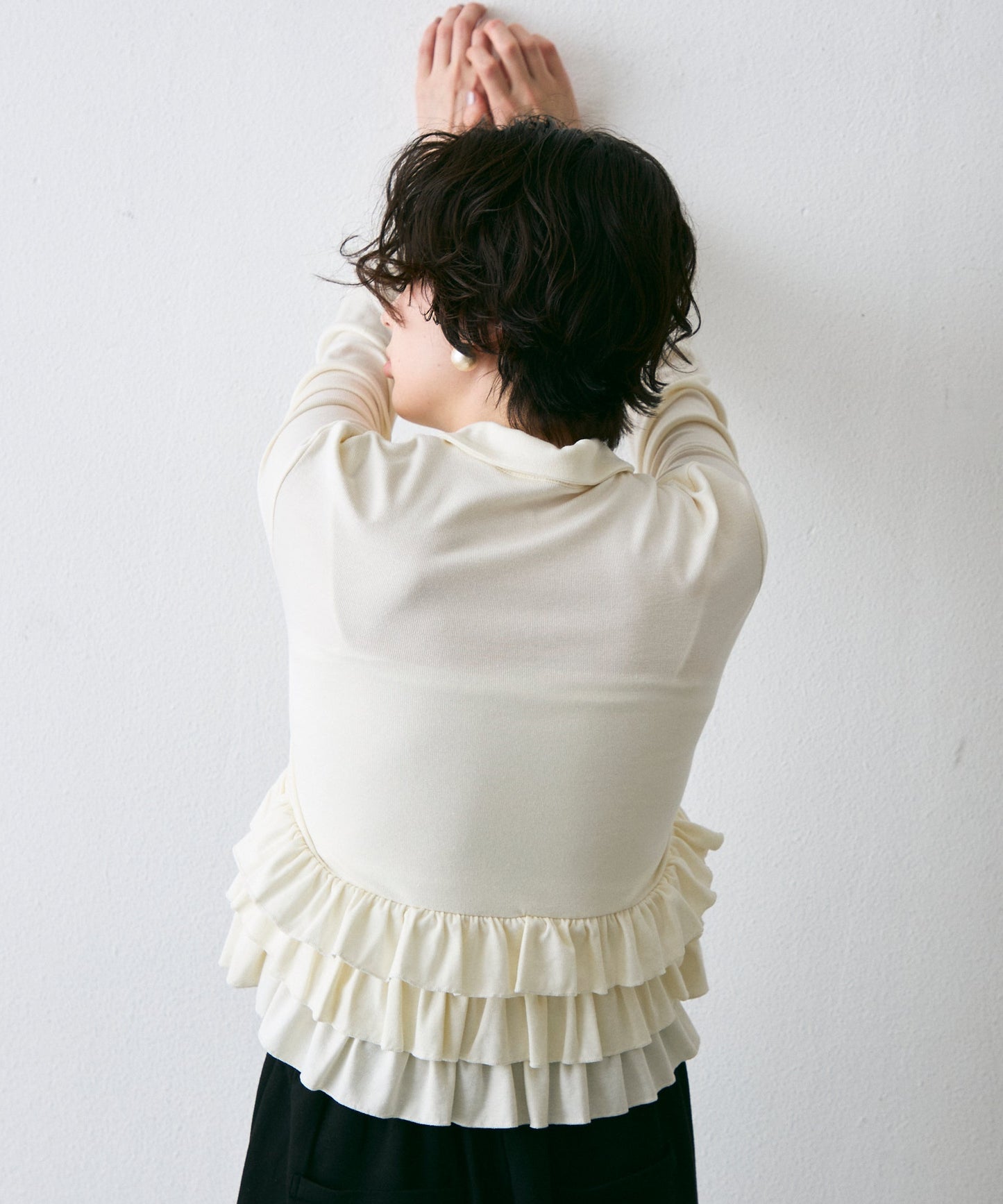 フライス裾フリルポロカラープルオーバー