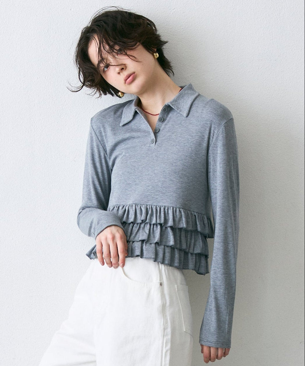 フライス裾フリルポロカラープルオーバー