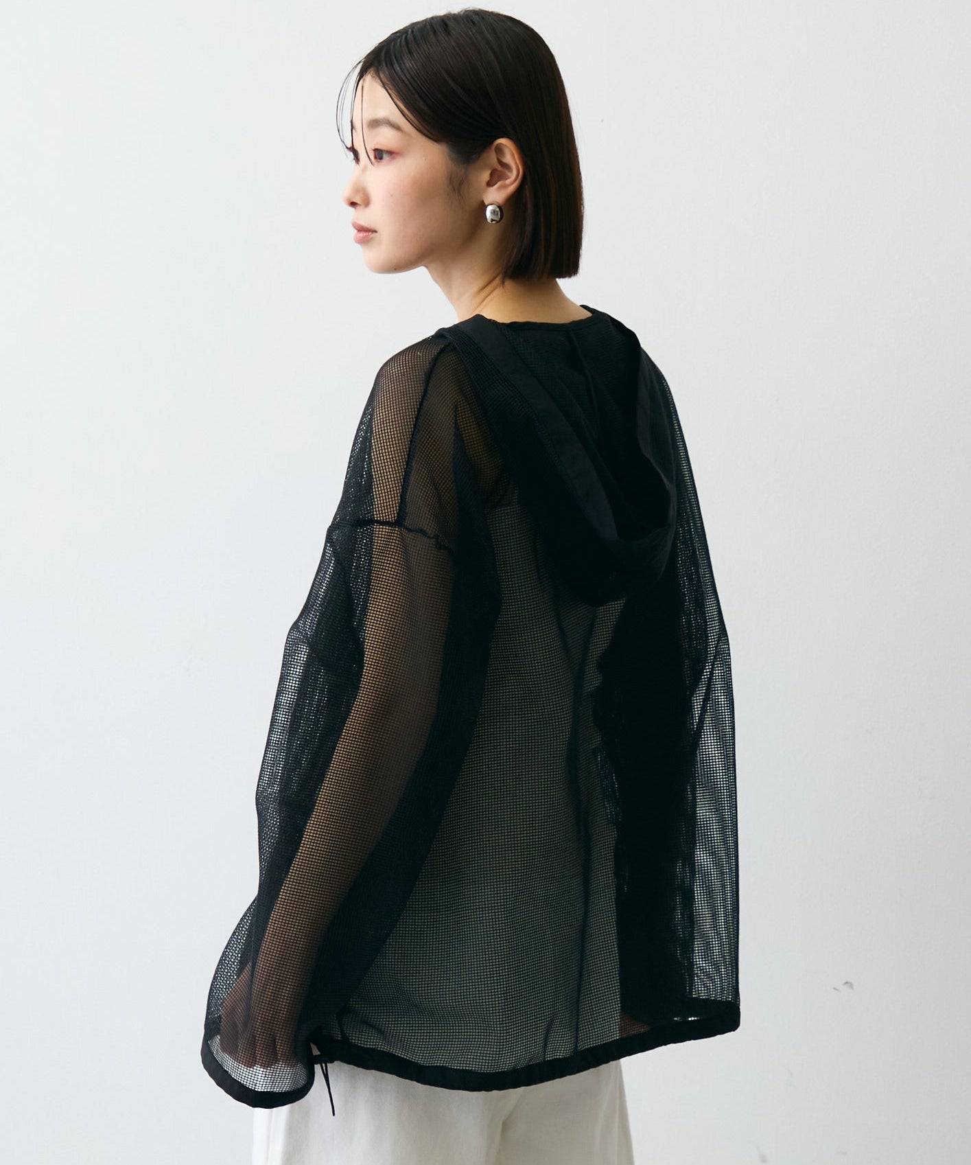 メッシュカットソーフーディープルオーバー