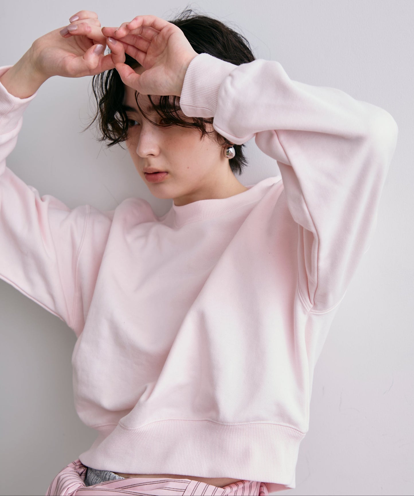 裏毛ショートプルオーバー