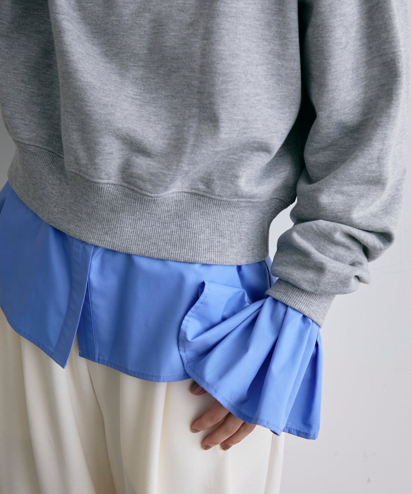 裏毛ショートプルオーバー