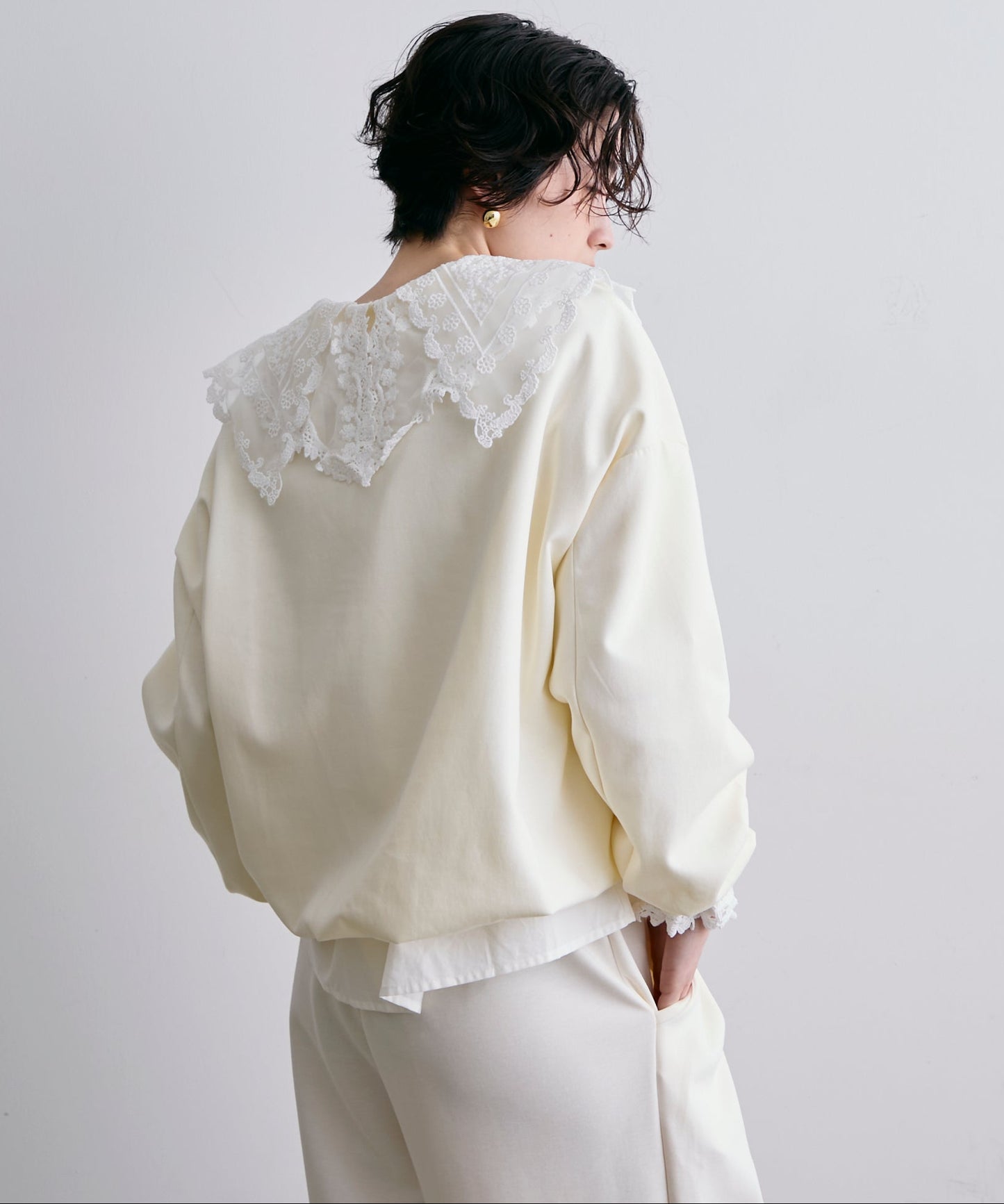 バルーンヘムダンボールニットプルオーバー