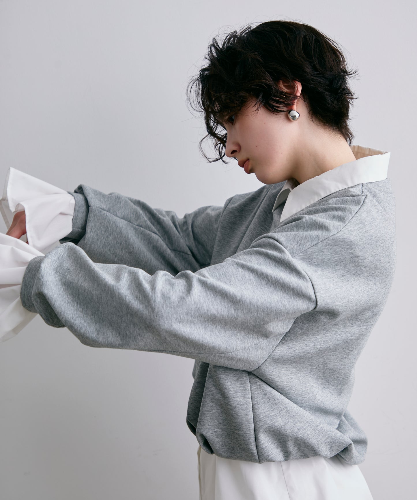 バルーンヘムダンボールニットプルオーバー