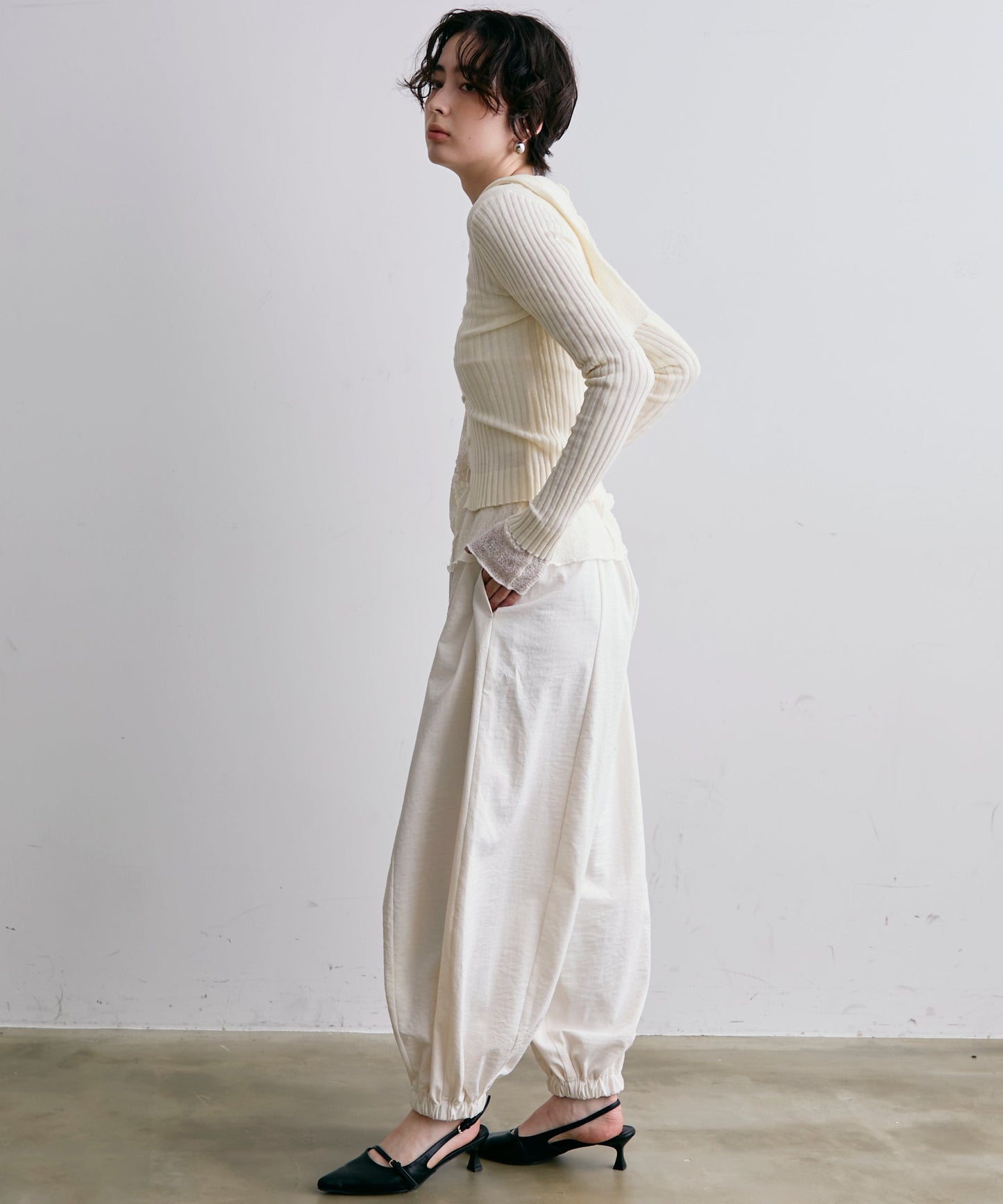 リブフーディーニット