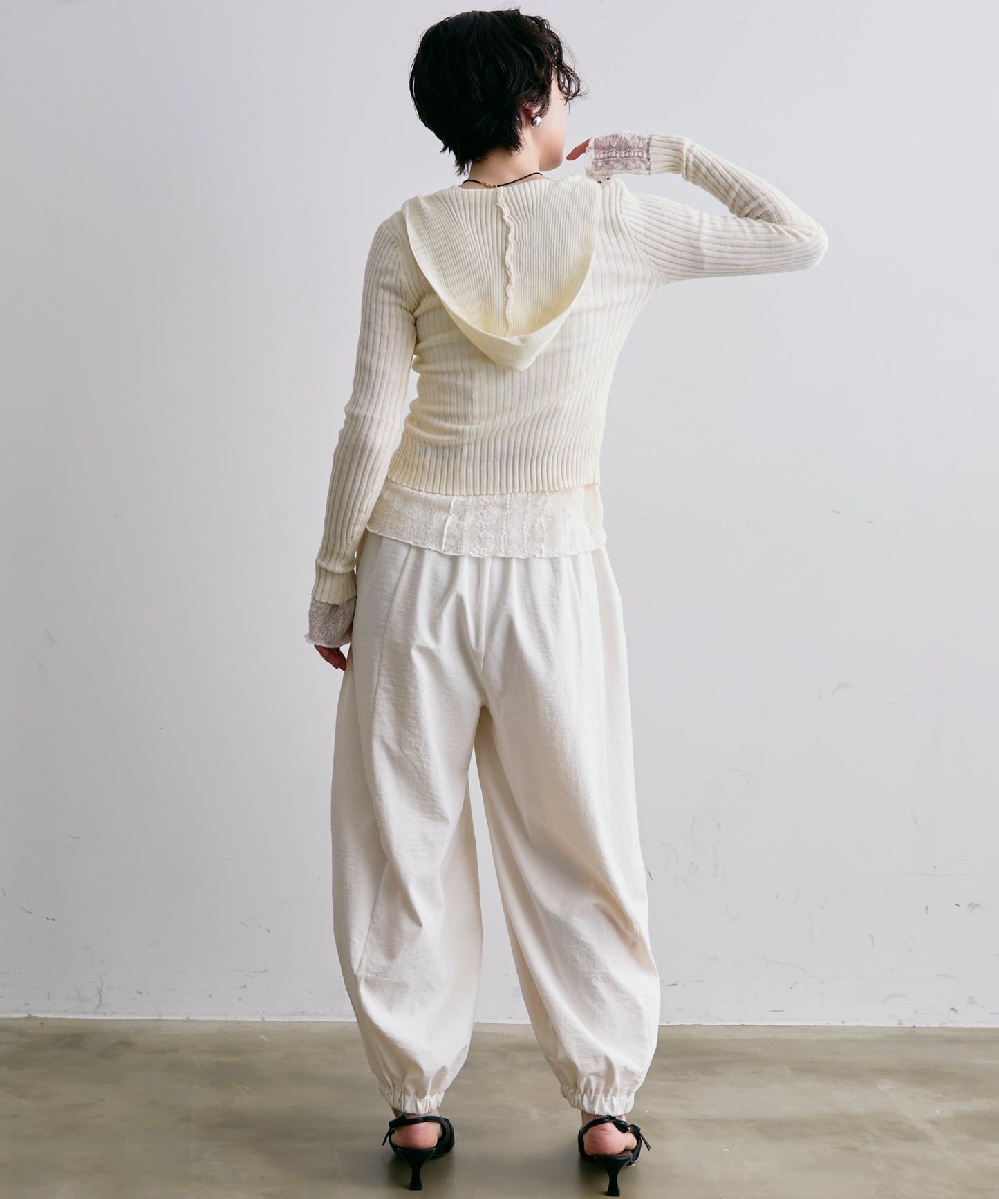 リブフーディーニット