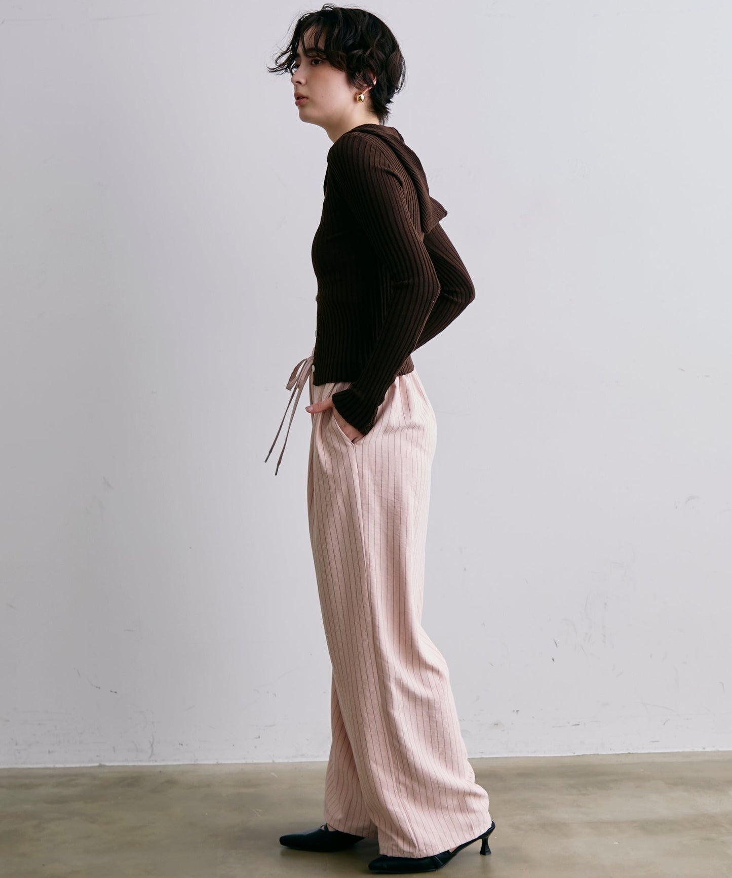 リブフーディーニット