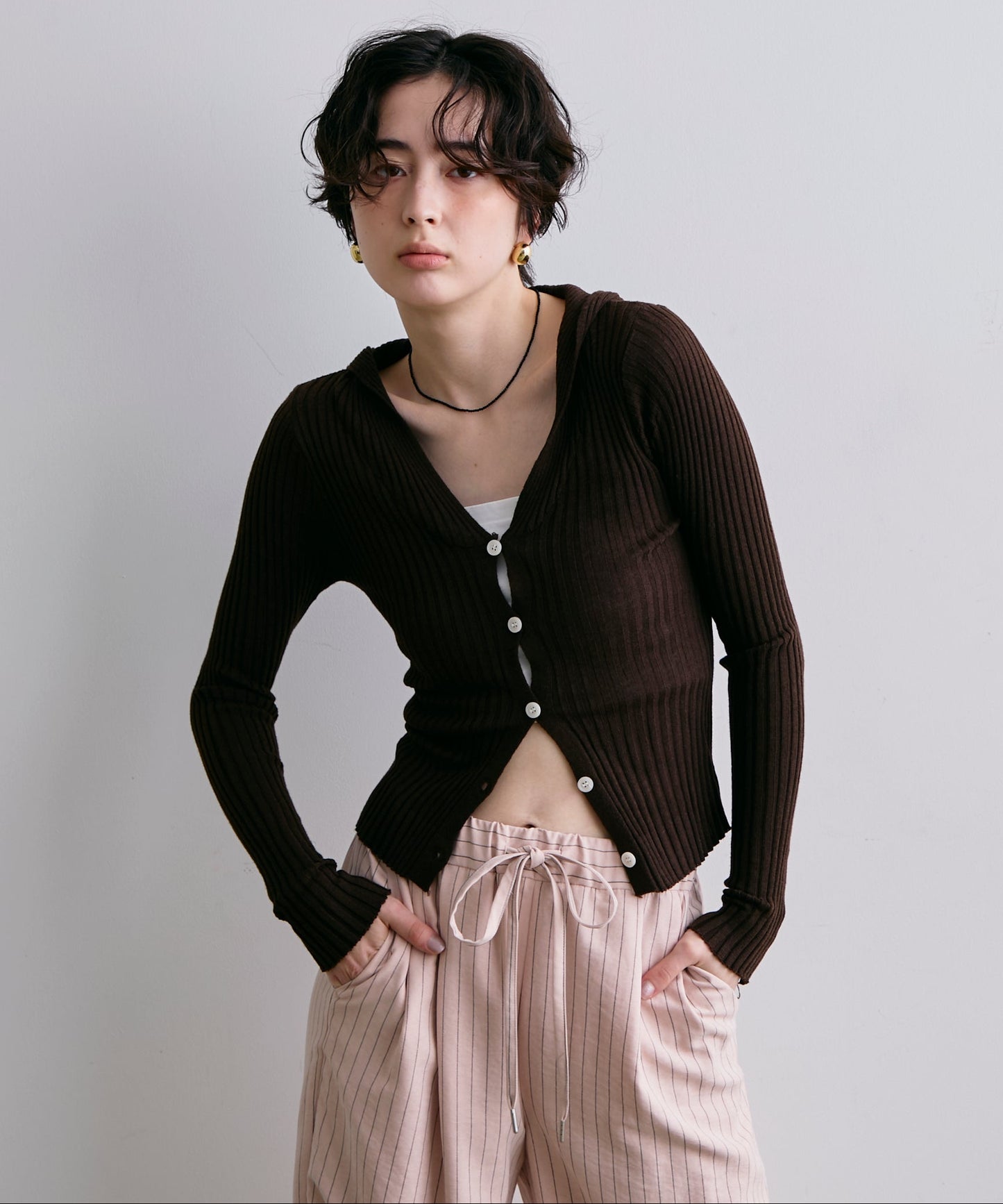 リブフーディーニット