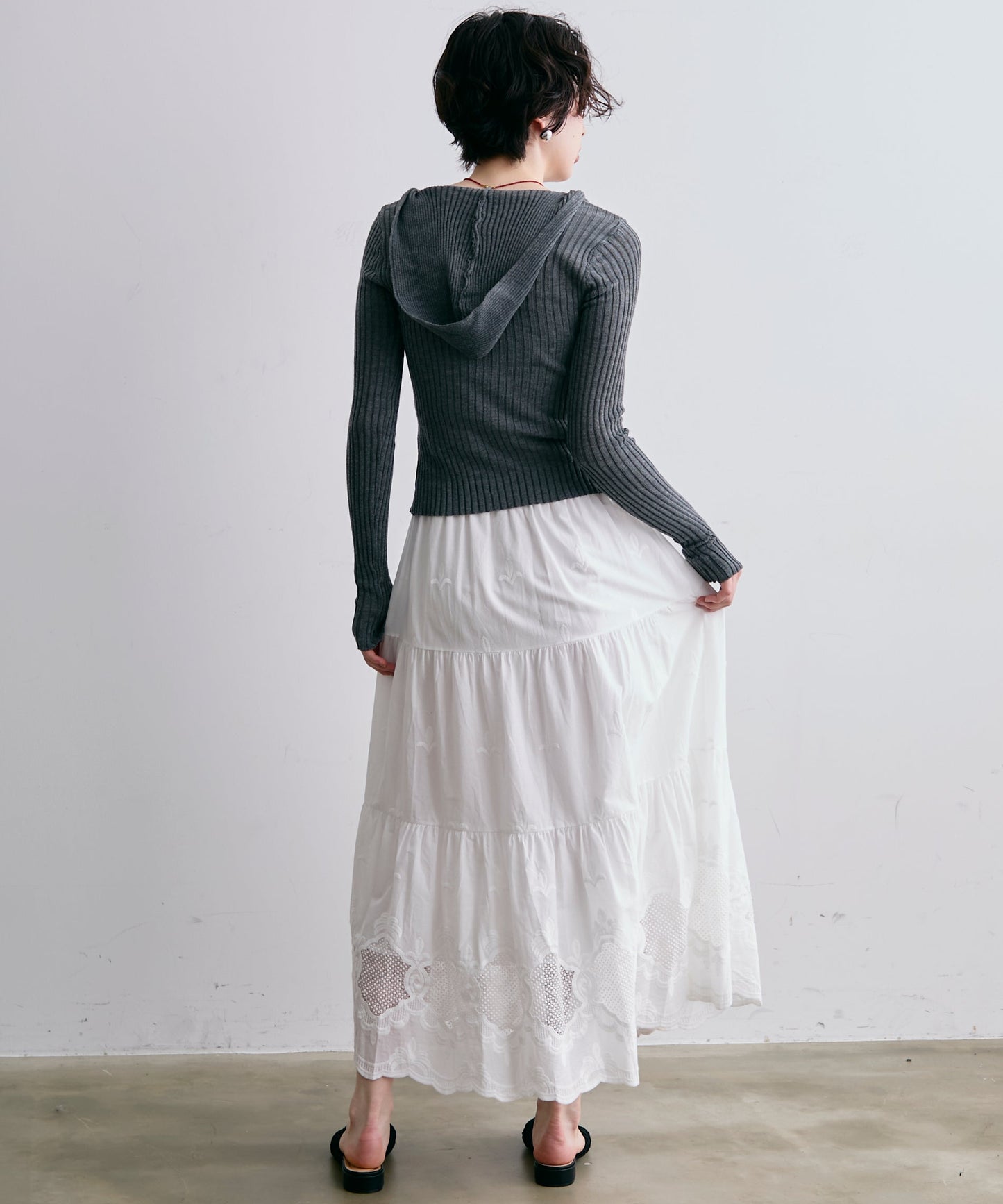 リブフーディーニット