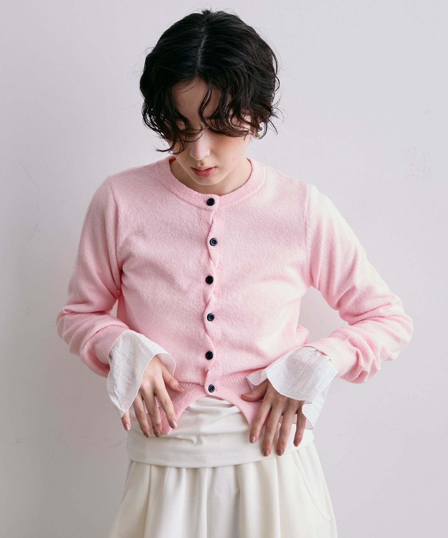 ループヤーンクロスボタンカーディガン