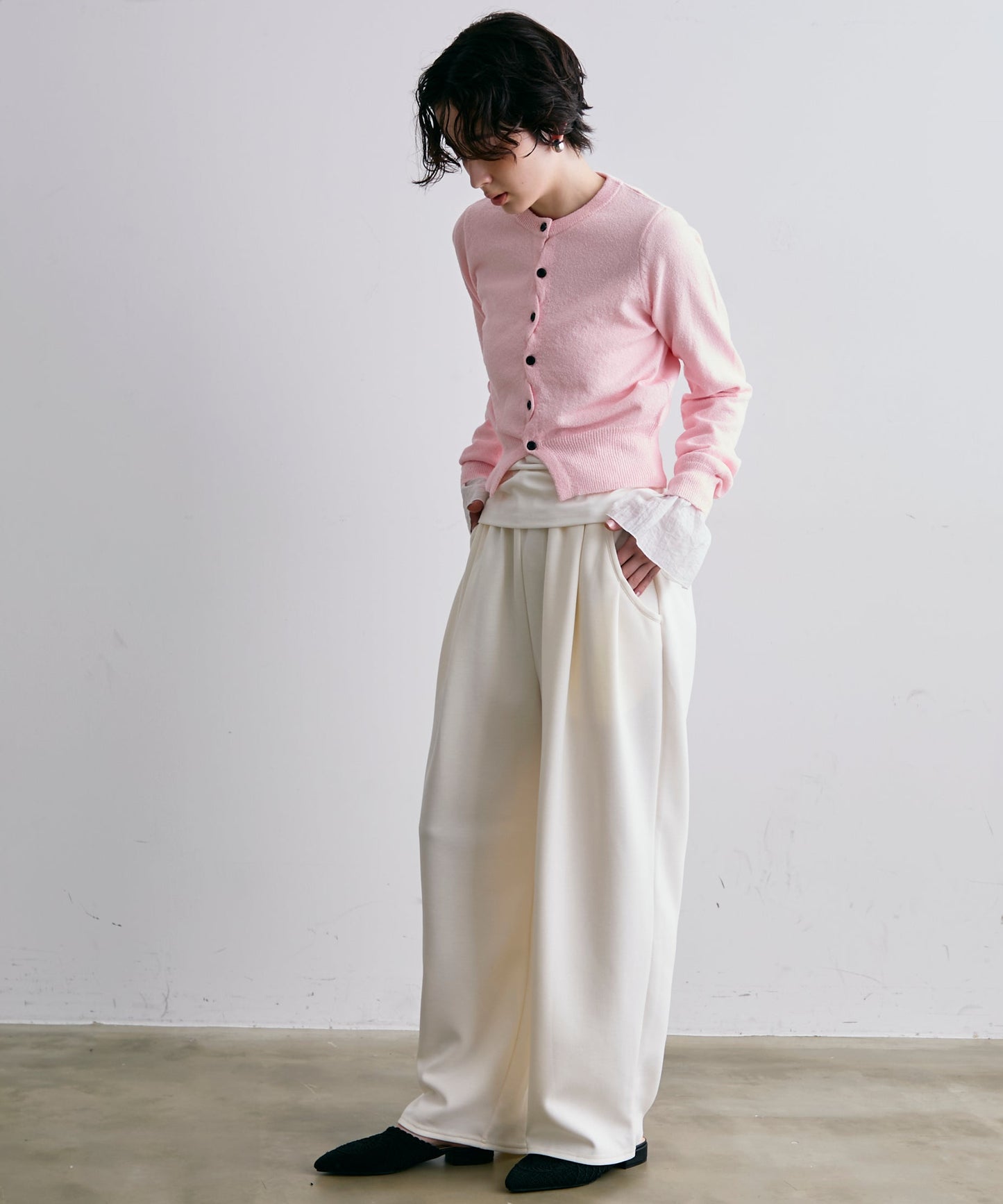 ループヤーンクロスボタンカーディガン