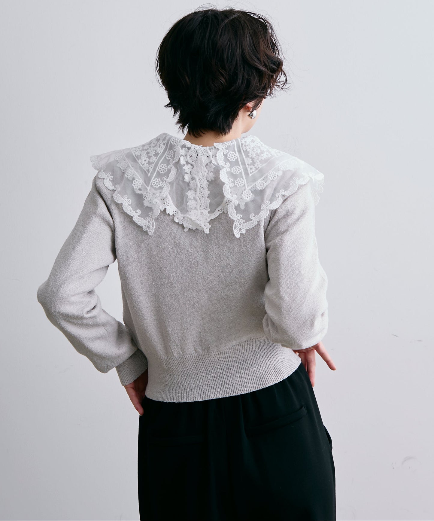 ループヤーンクロスボタンカーディガン