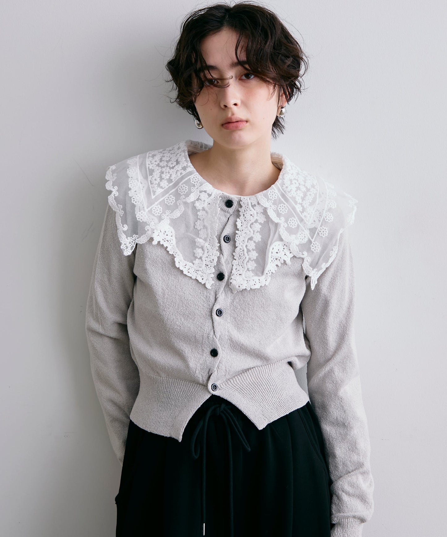 ループヤーンクロスボタンカーディガン