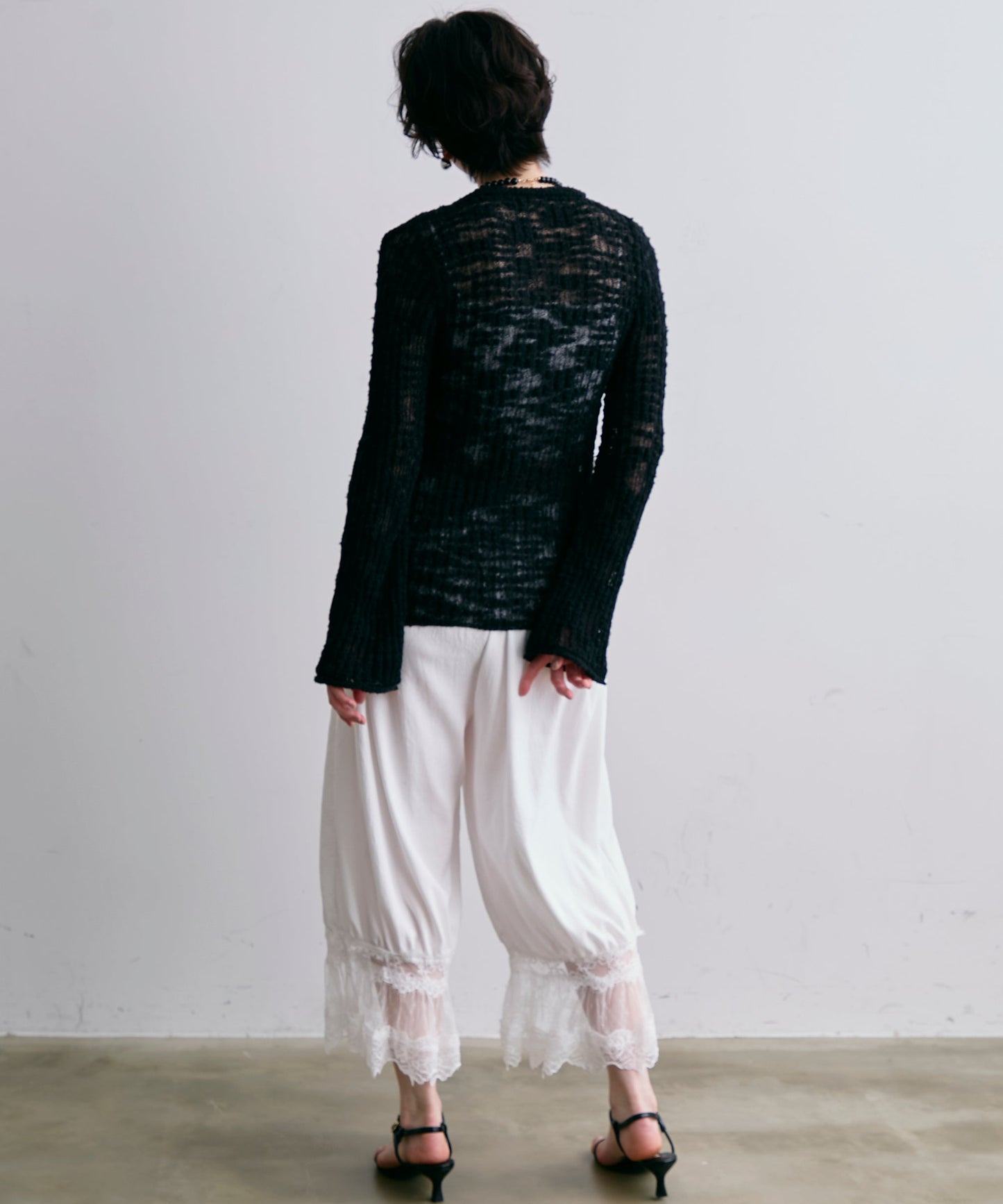 スラブループヤーン多釦カーディガン