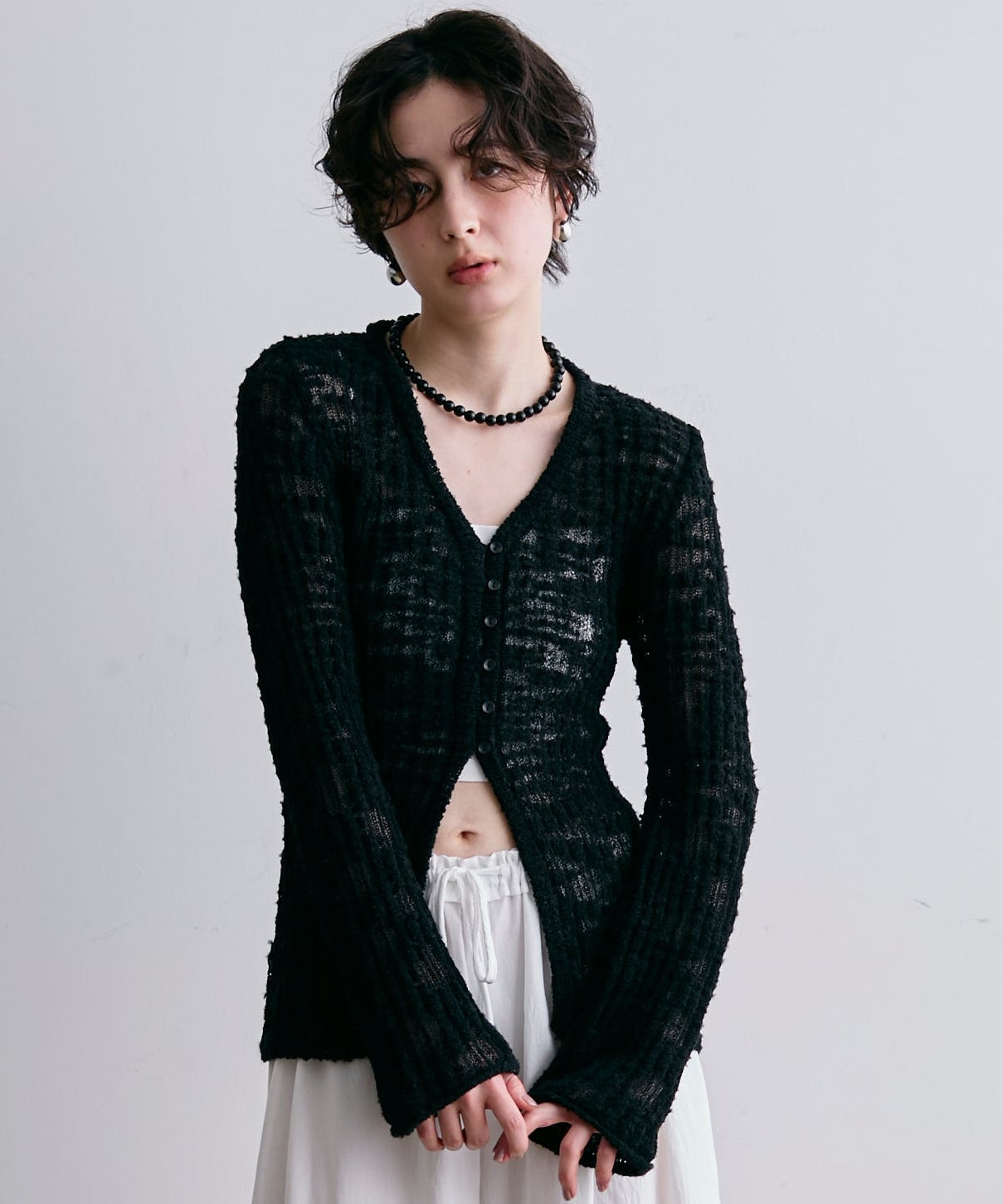 スラブループヤーン多釦カーディガン