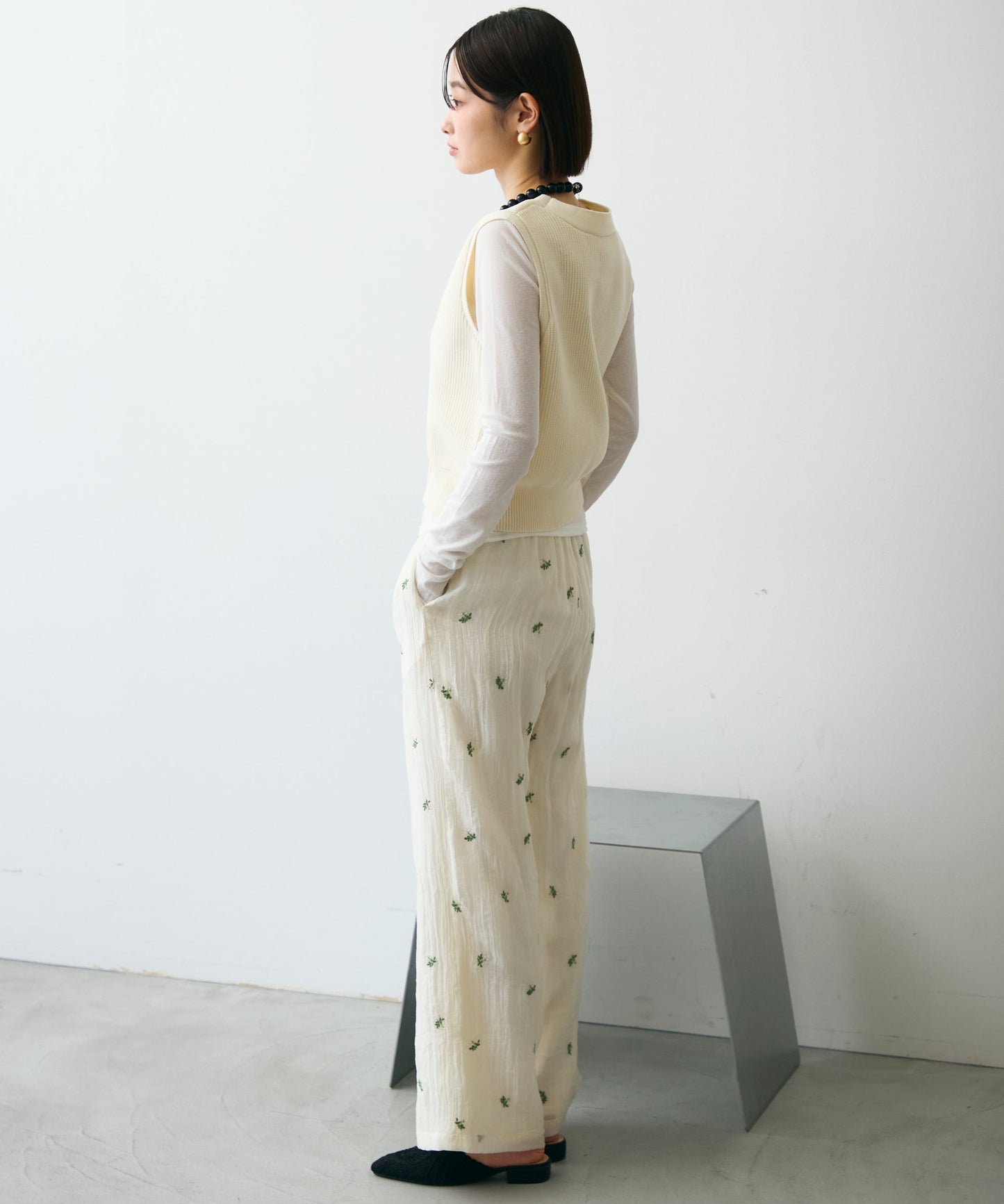 メタル釦コンパクトベスト