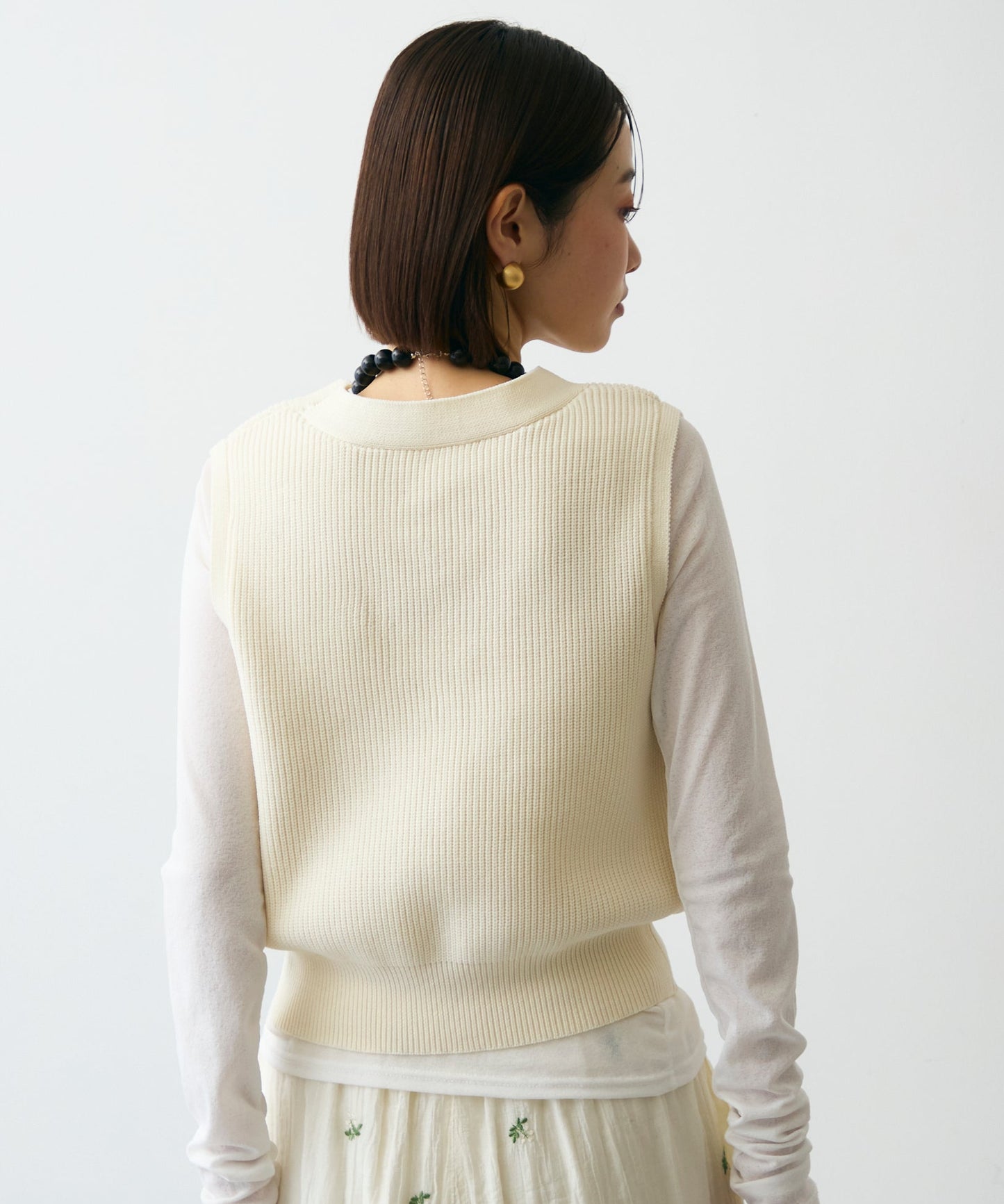 メタル釦コンパクトベスト