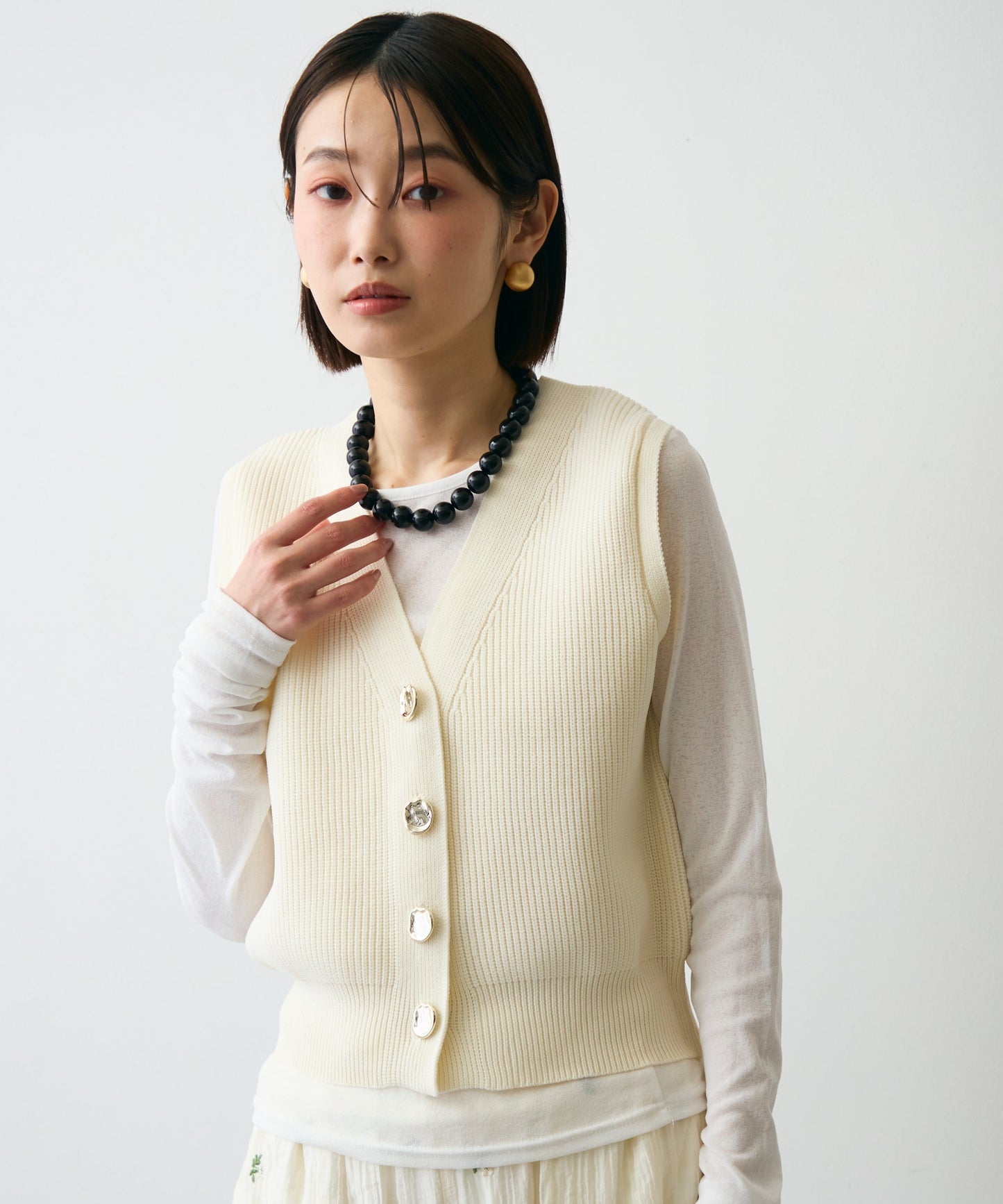 メタル釦コンパクトベスト