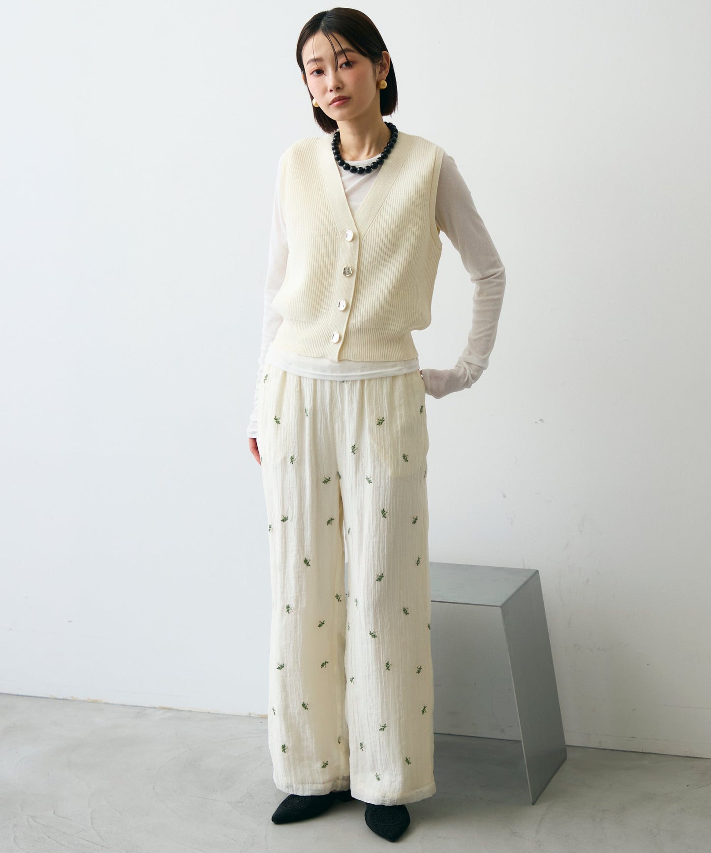 メタル釦コンパクトベスト