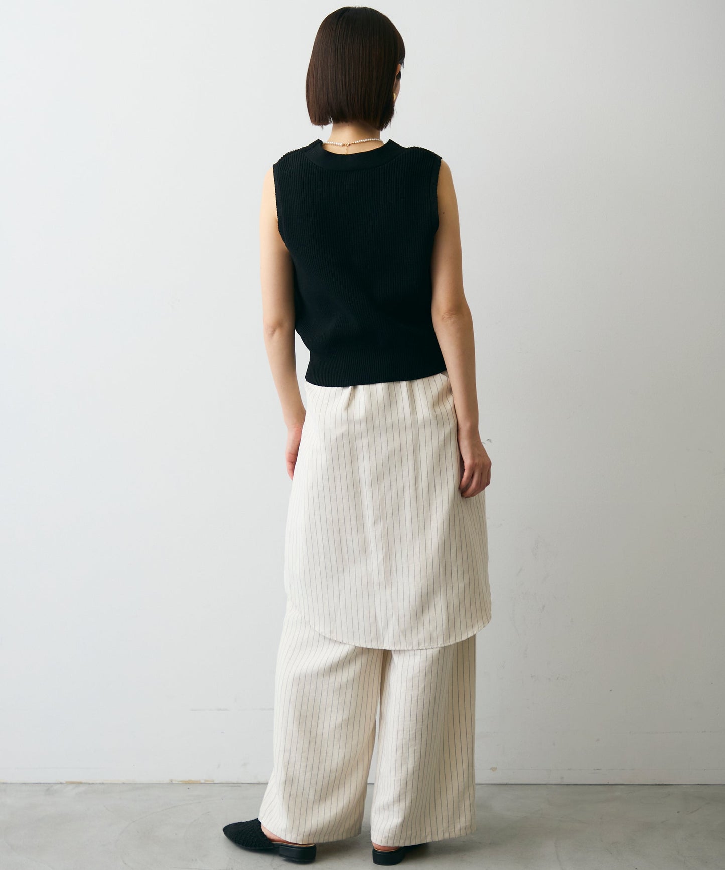 メタル釦コンパクトベスト