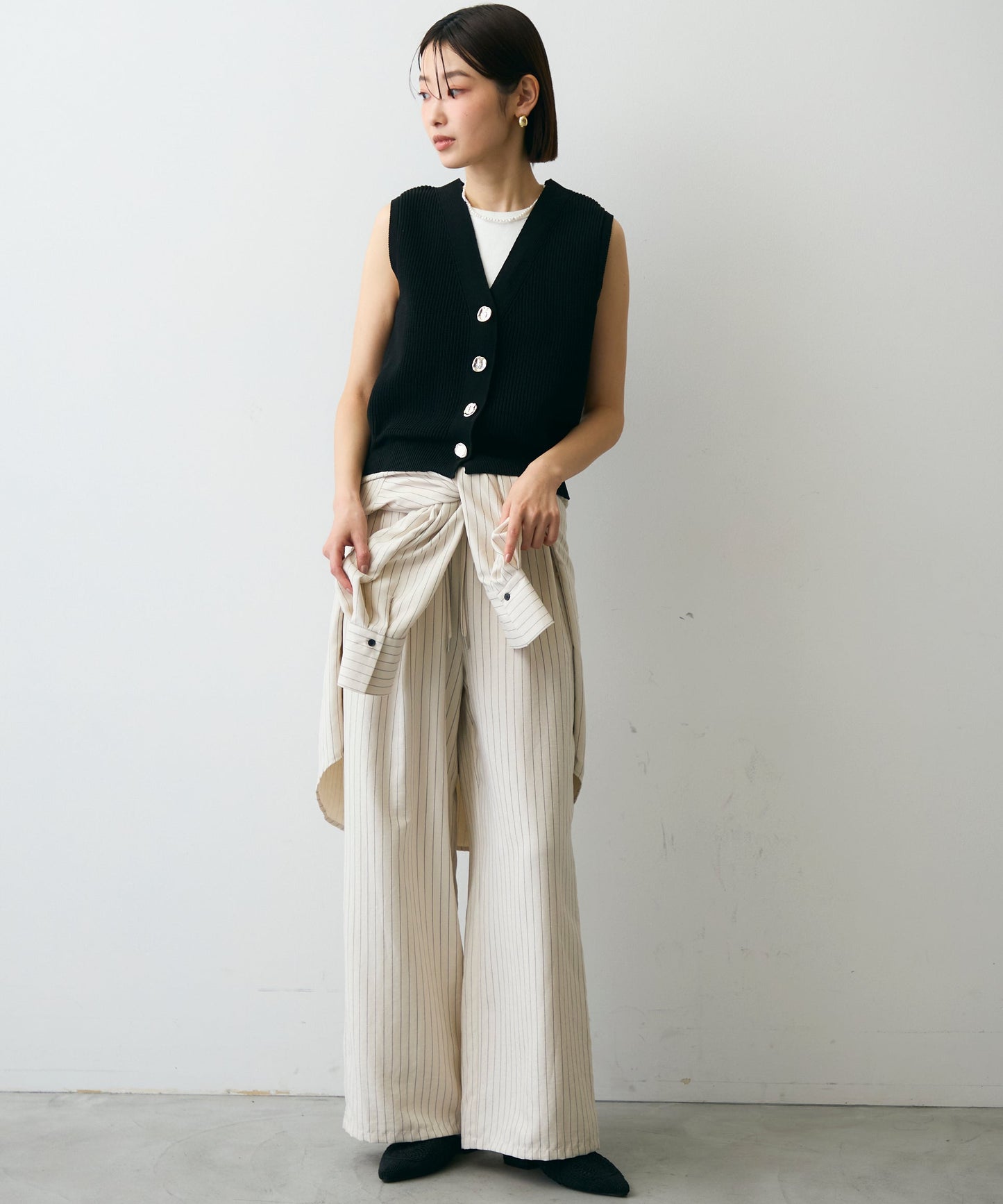 メタル釦コンパクトベスト