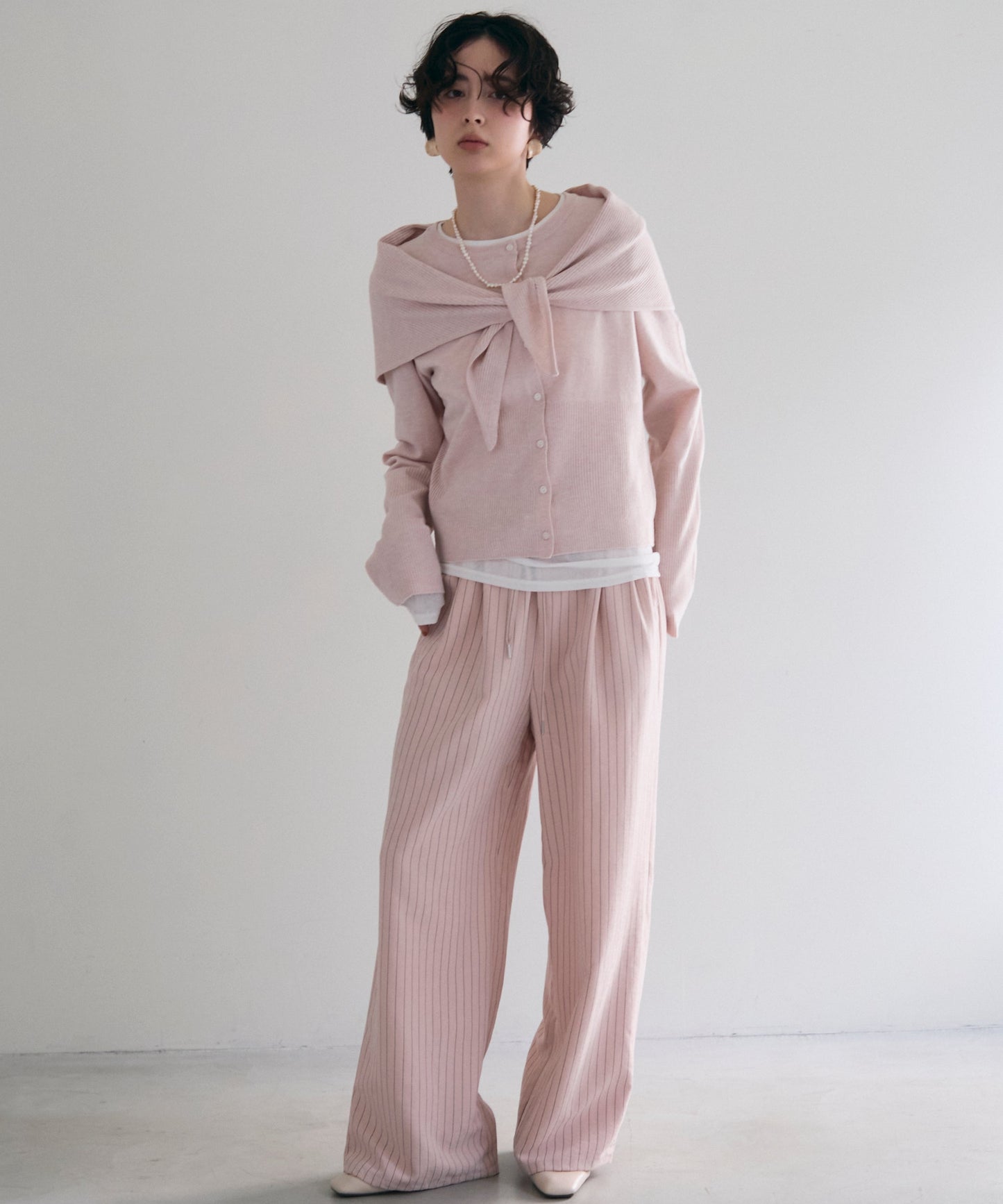 パウダースキンストライプギャザーイージーパンツ