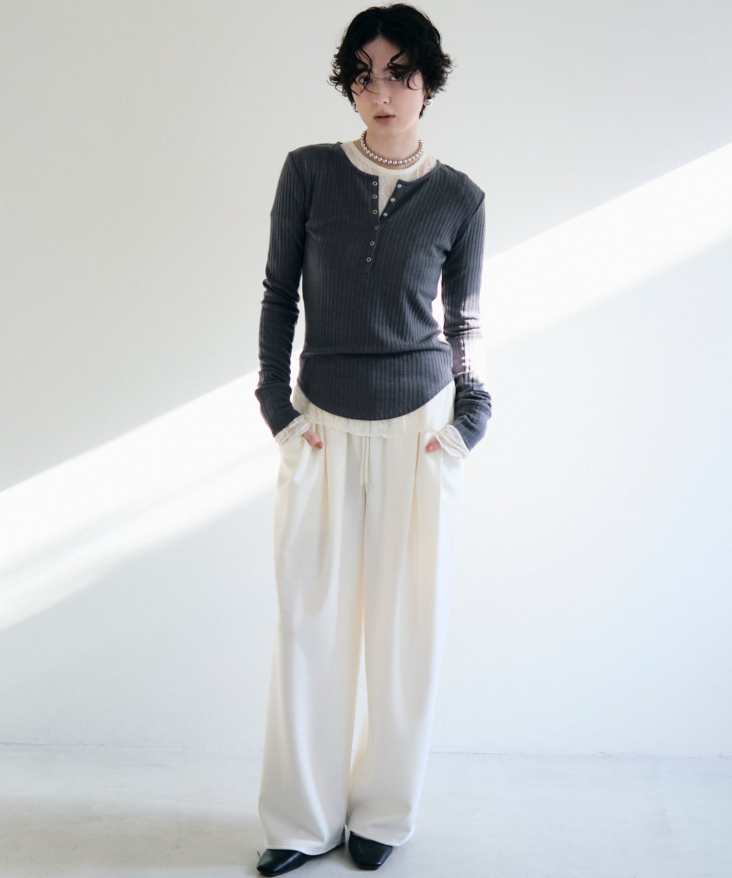 ダンボールニットコクーンパンツ