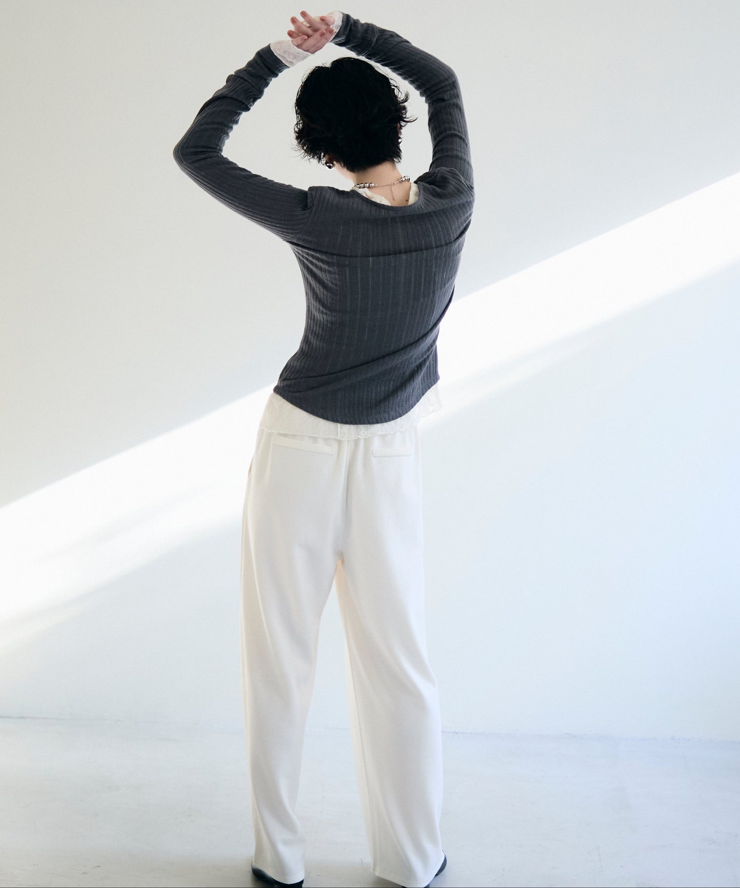 ダンボールニットコクーンパンツ