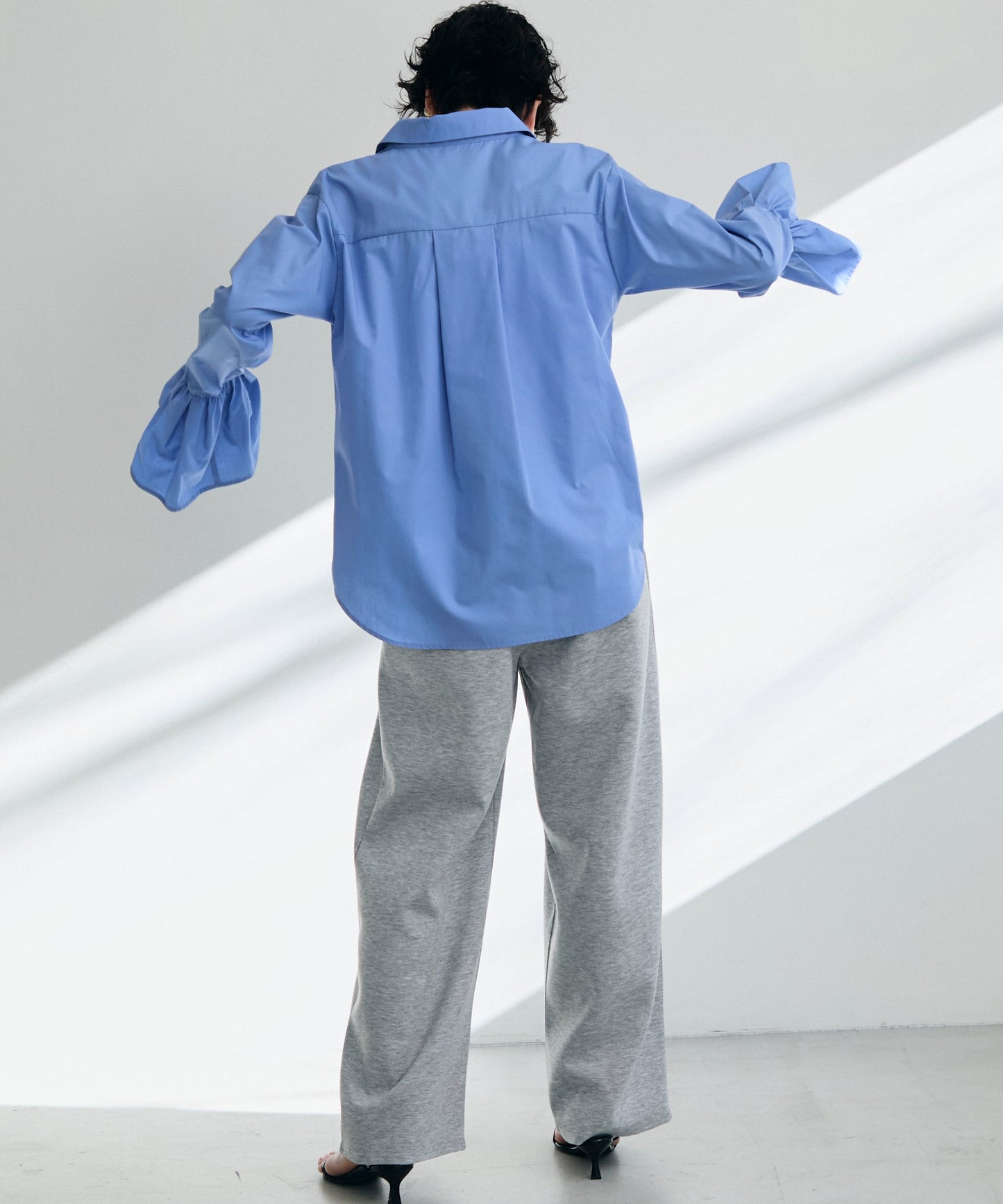 ダンボールニットコクーンパンツ