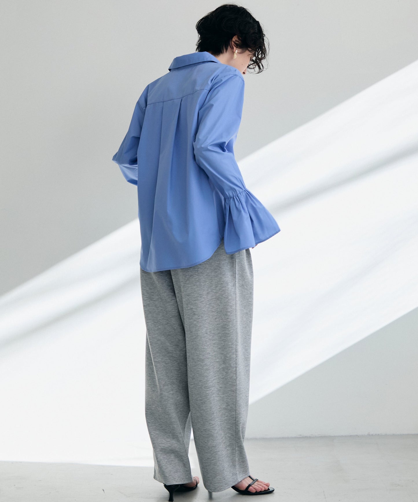 ダンボールニットコクーンパンツ