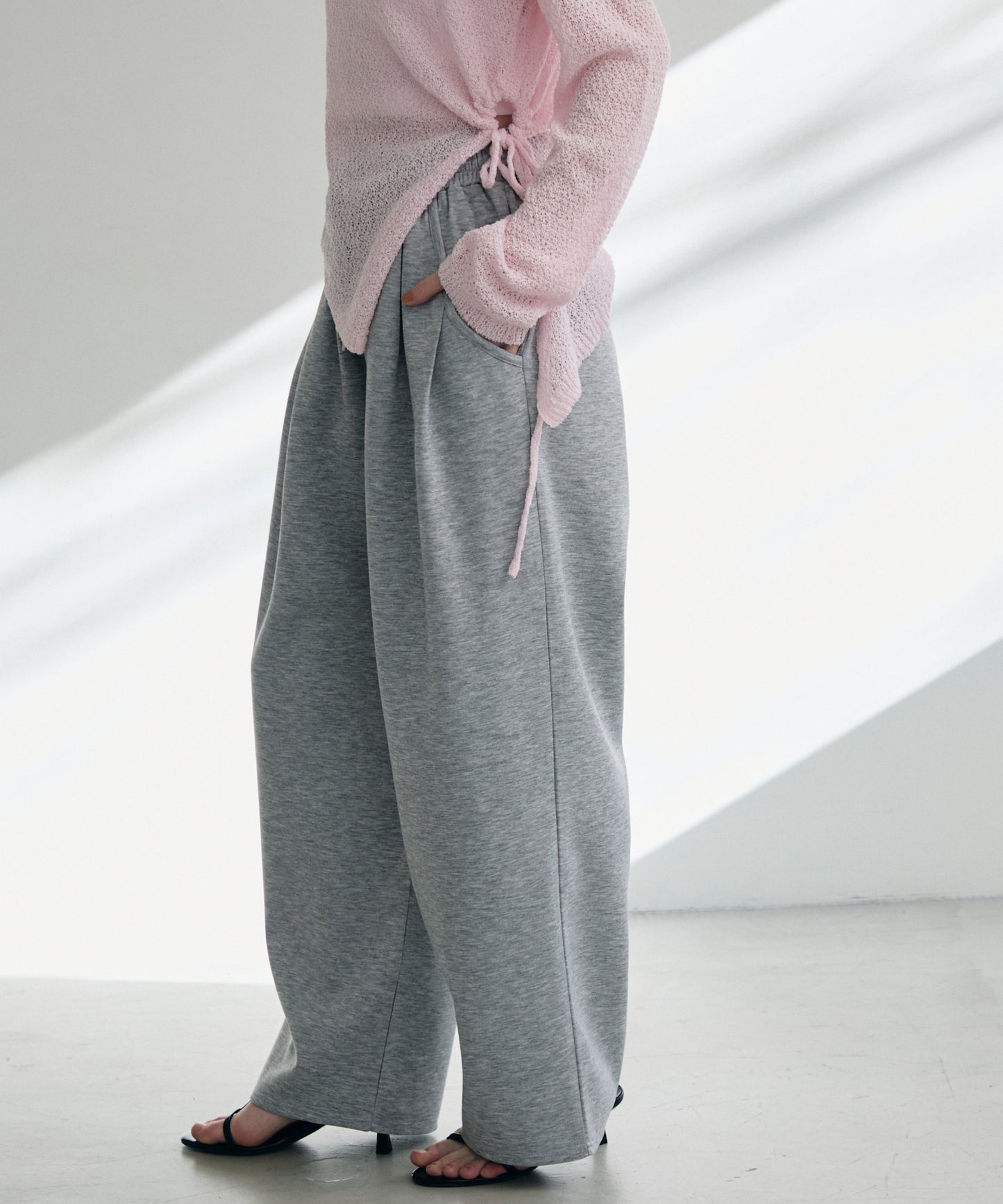 ダンボールニットコクーンパンツ